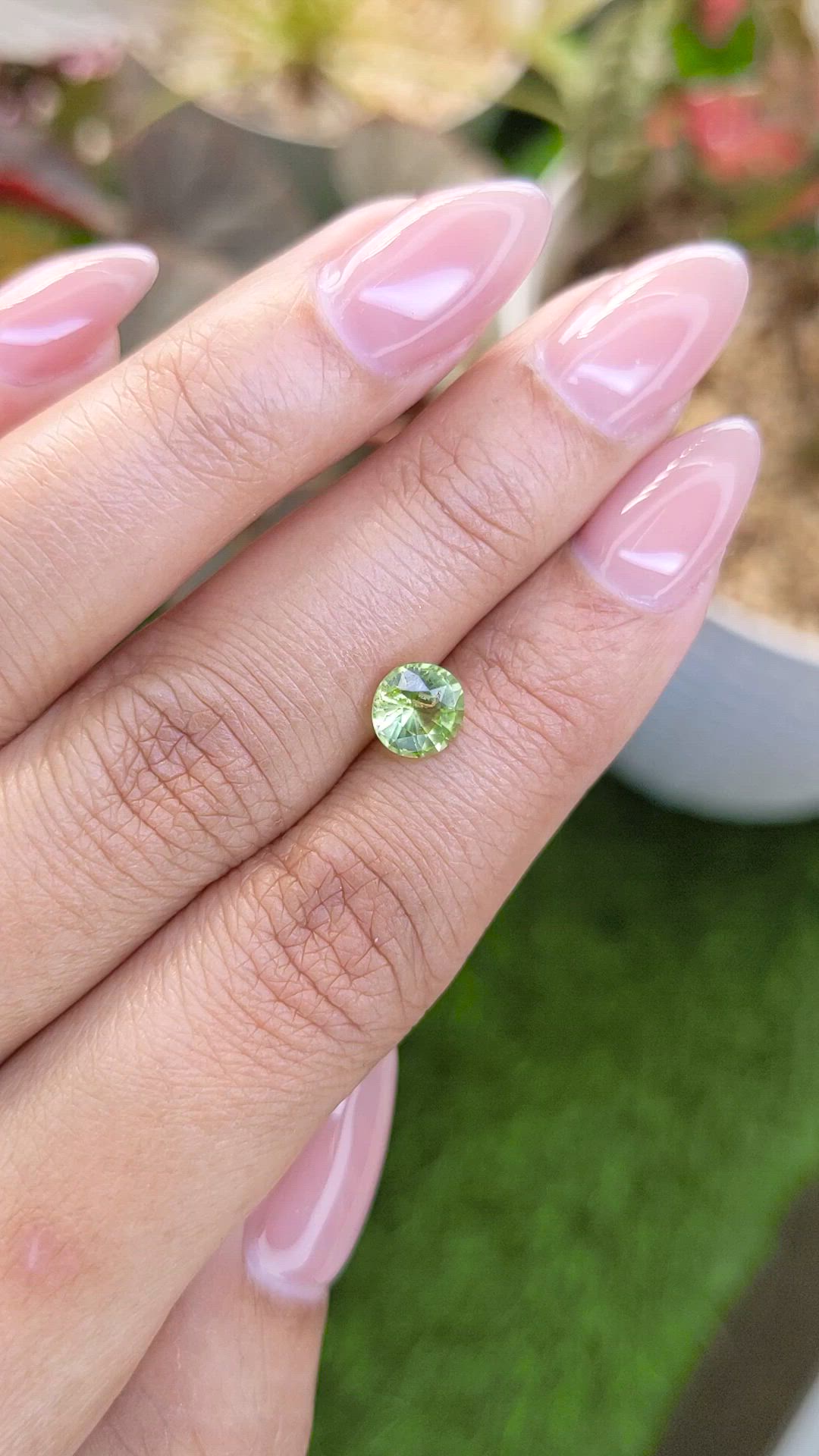 1.07 Ct. Yellowish Green Peridot from Pakistan Size Video