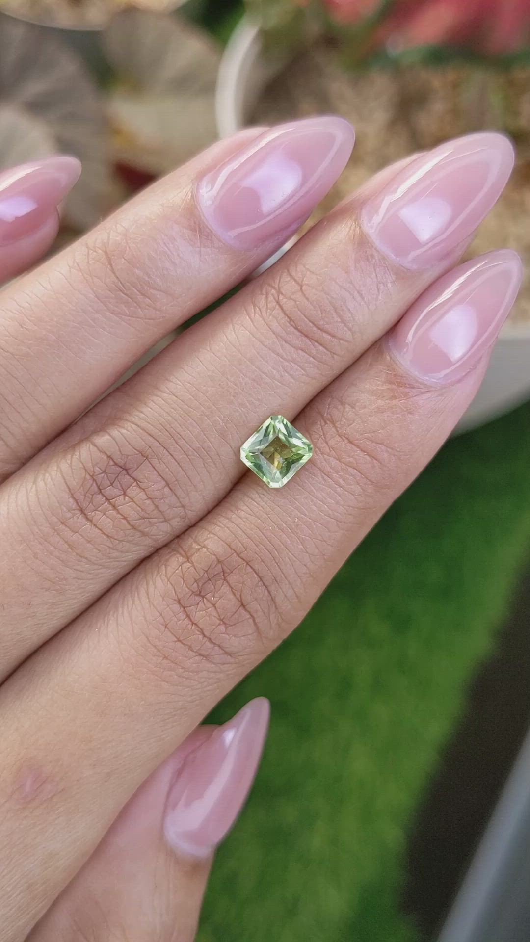 1.03 Ct. Yellowish Green Peridot from Pakistan Size Video