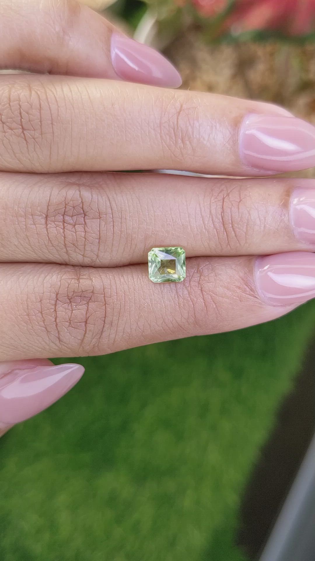 1.03 Ct. Yellowish Green Peridot from Pakistan Size Video