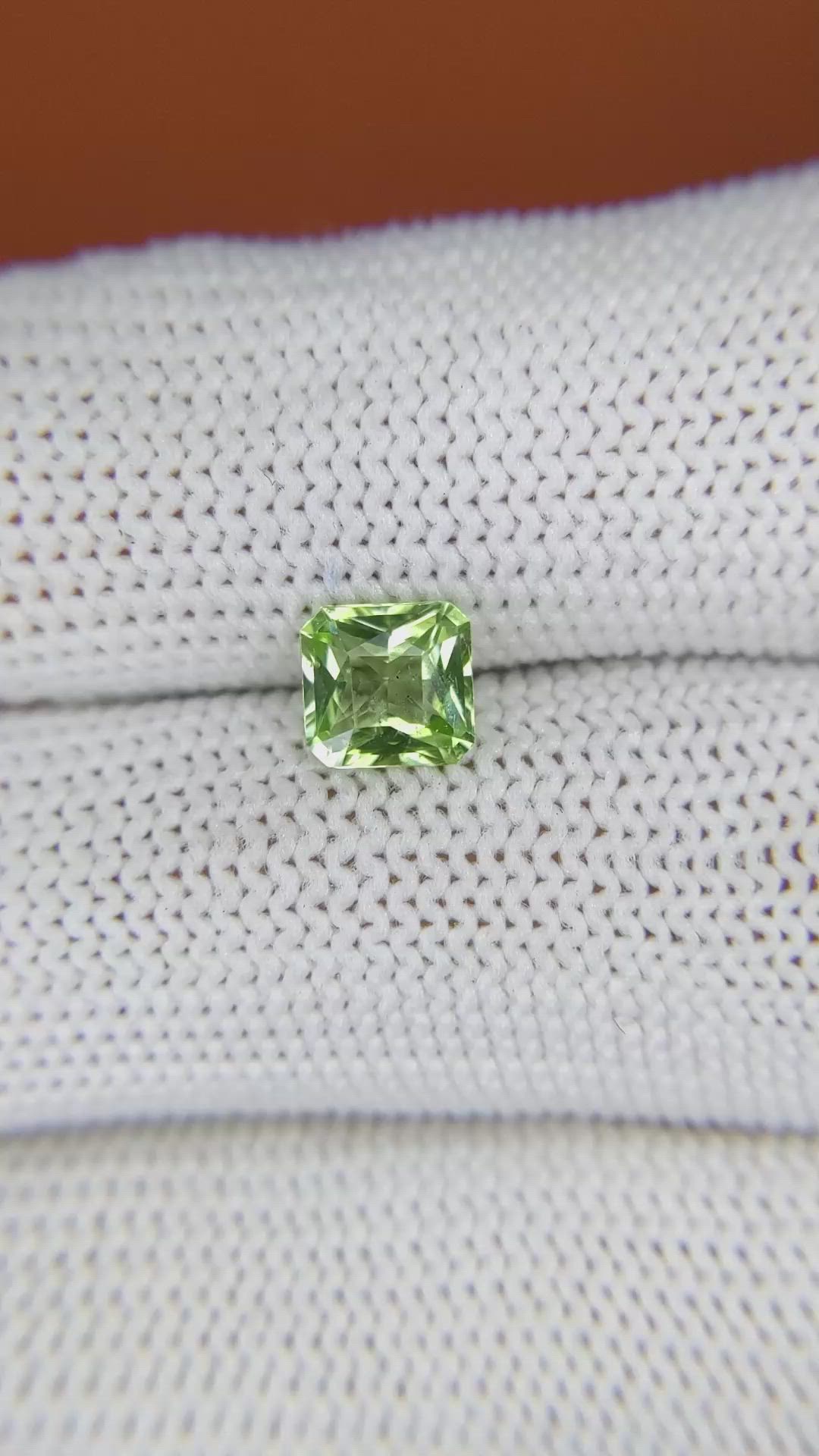 1.03 Ct. Yellowish Green Peridot from Pakistan Size Video