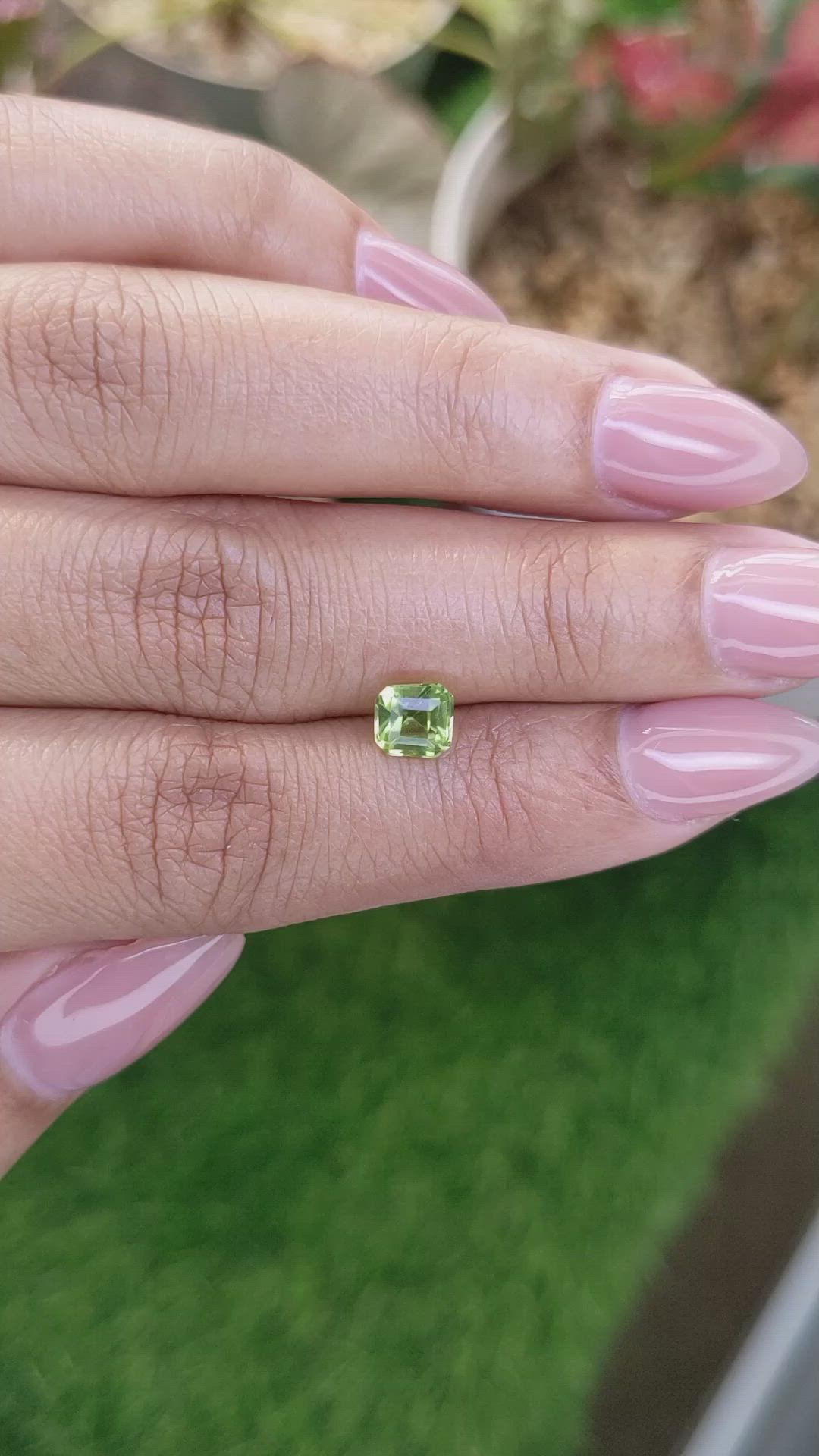 0.97 Ct. Yellowish Green Peridot from Pakistan Size Video