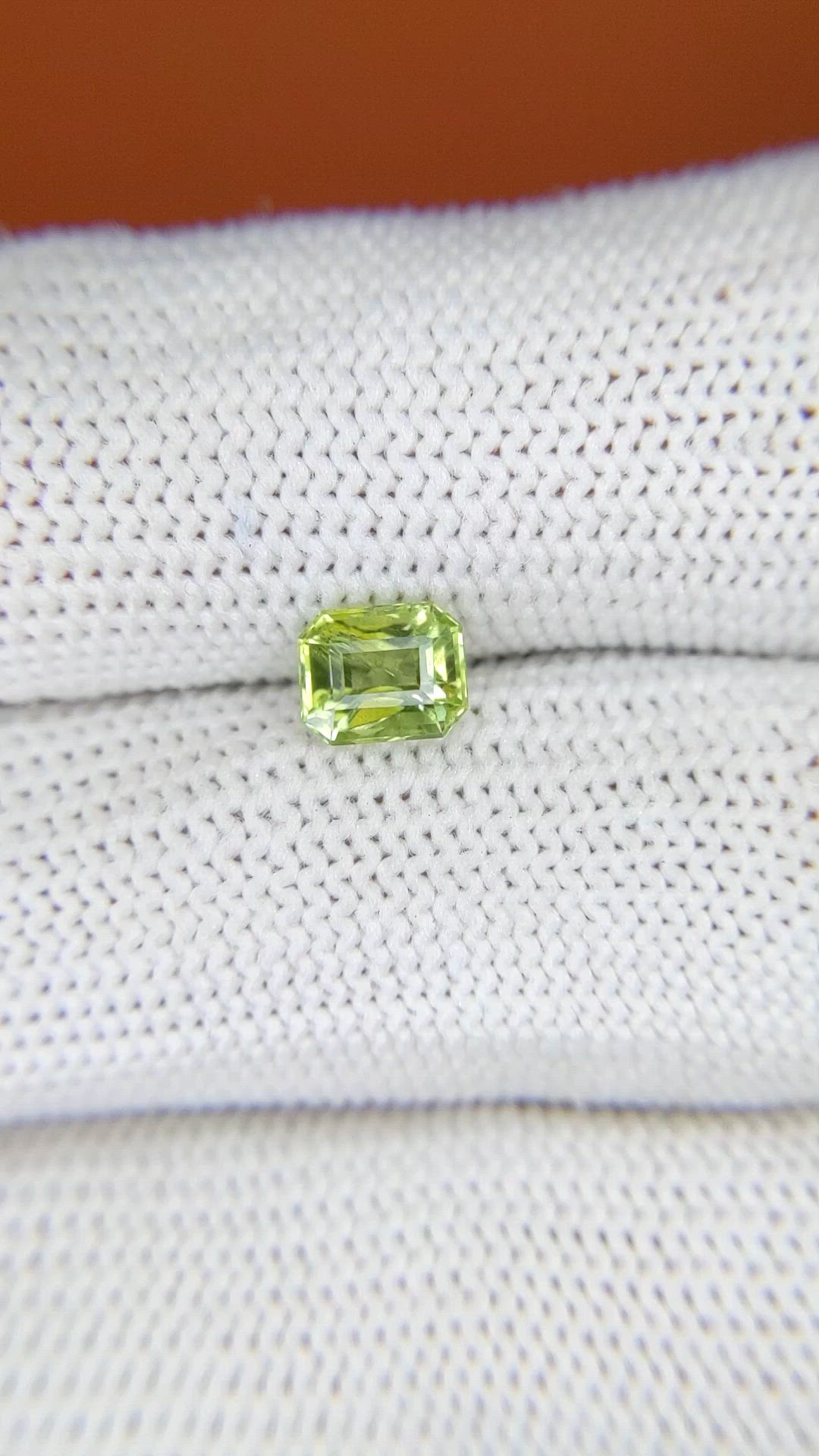 0.90 Ct. Yellowish Green Peridot from Pakistan Size Video