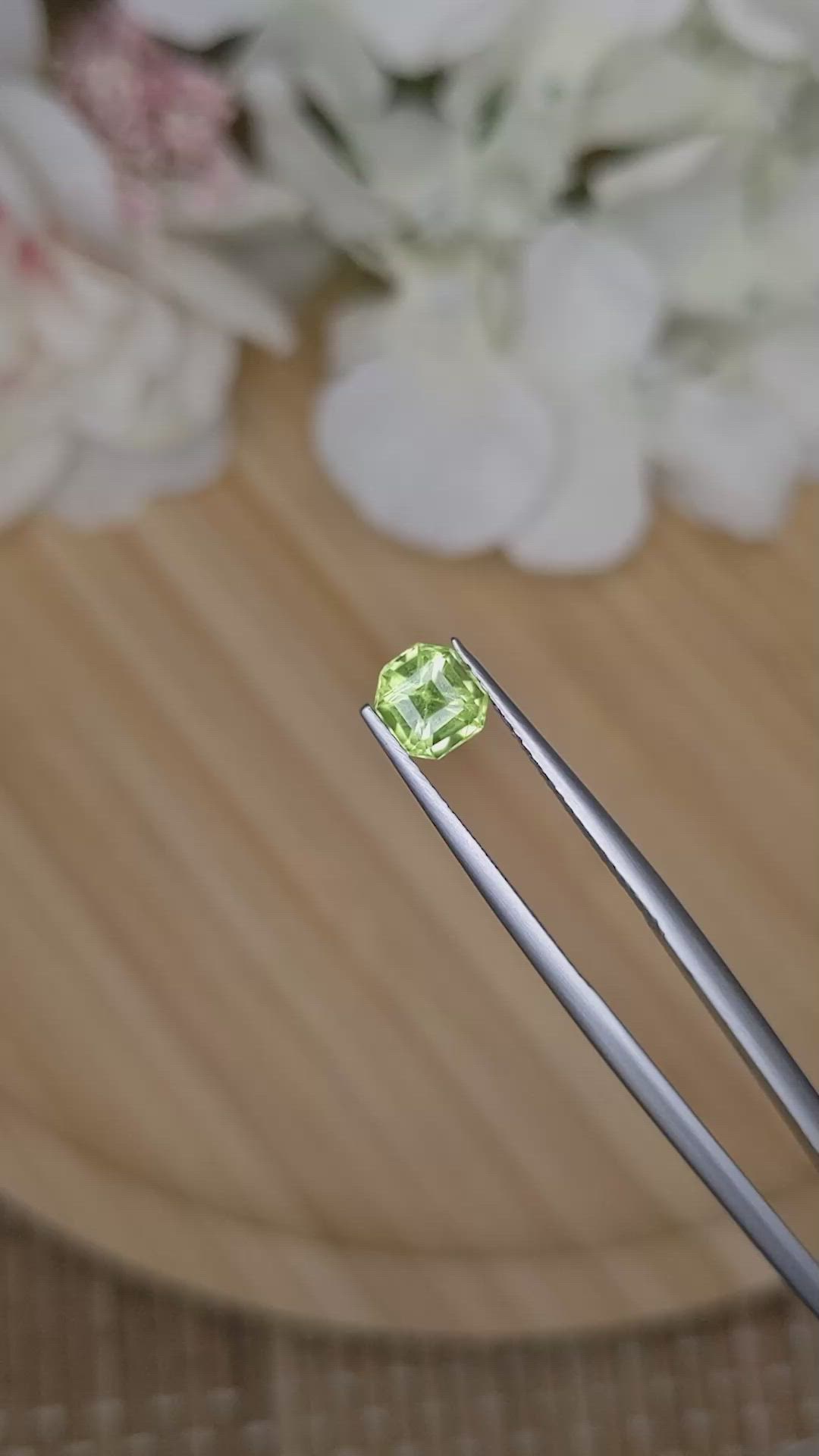 0.86 Ct. Yellowish Green Peridot from Pakistan Size Video