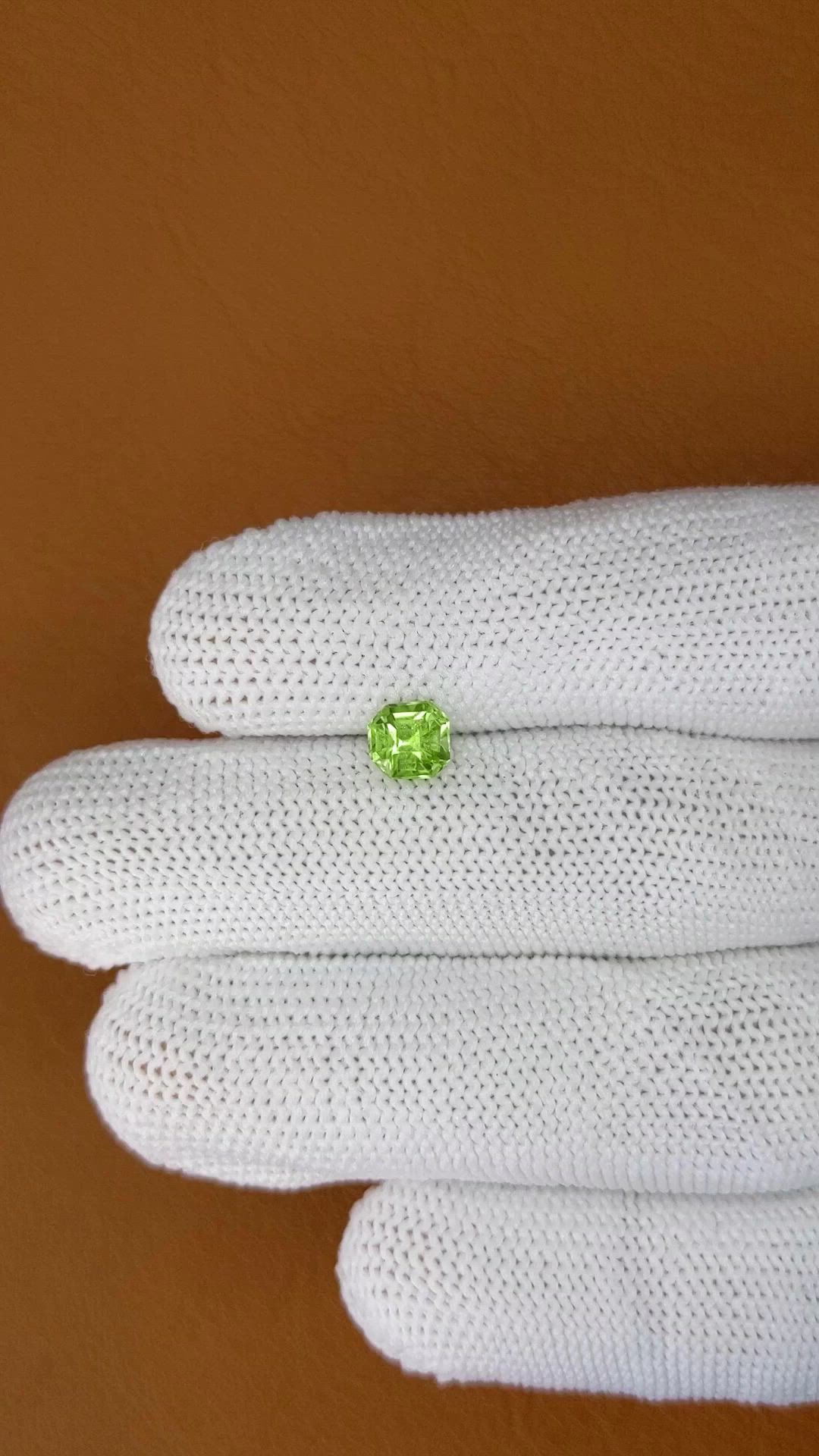 0.86 Ct. Yellowish Green Peridot from Pakistan Size Video