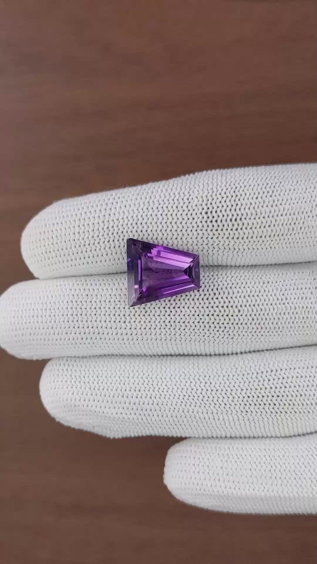 6.65 Ct. Purple Amethyst from Ceylon (Sri Lanka) Size Video