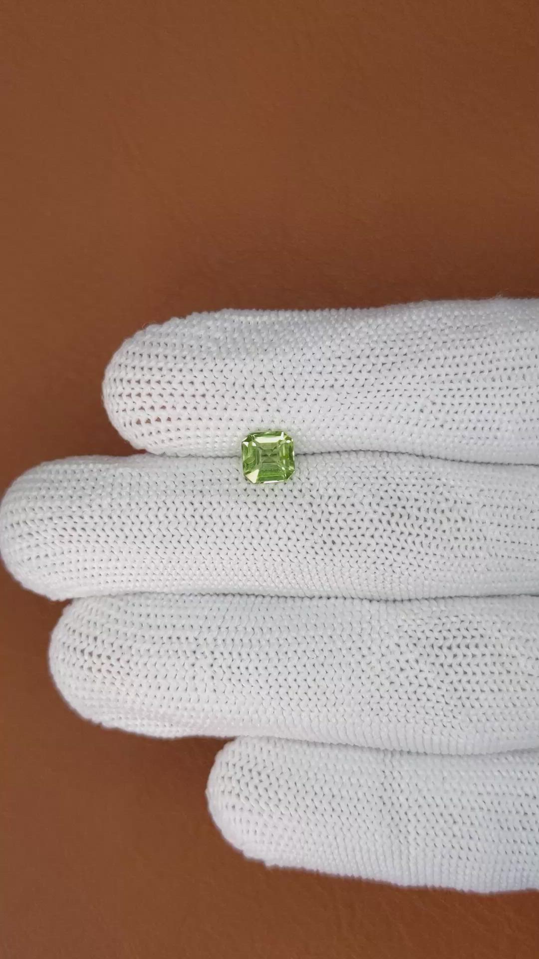 0.80 Ct. Green (Lime Green) Peridot from Pakistan Size Video