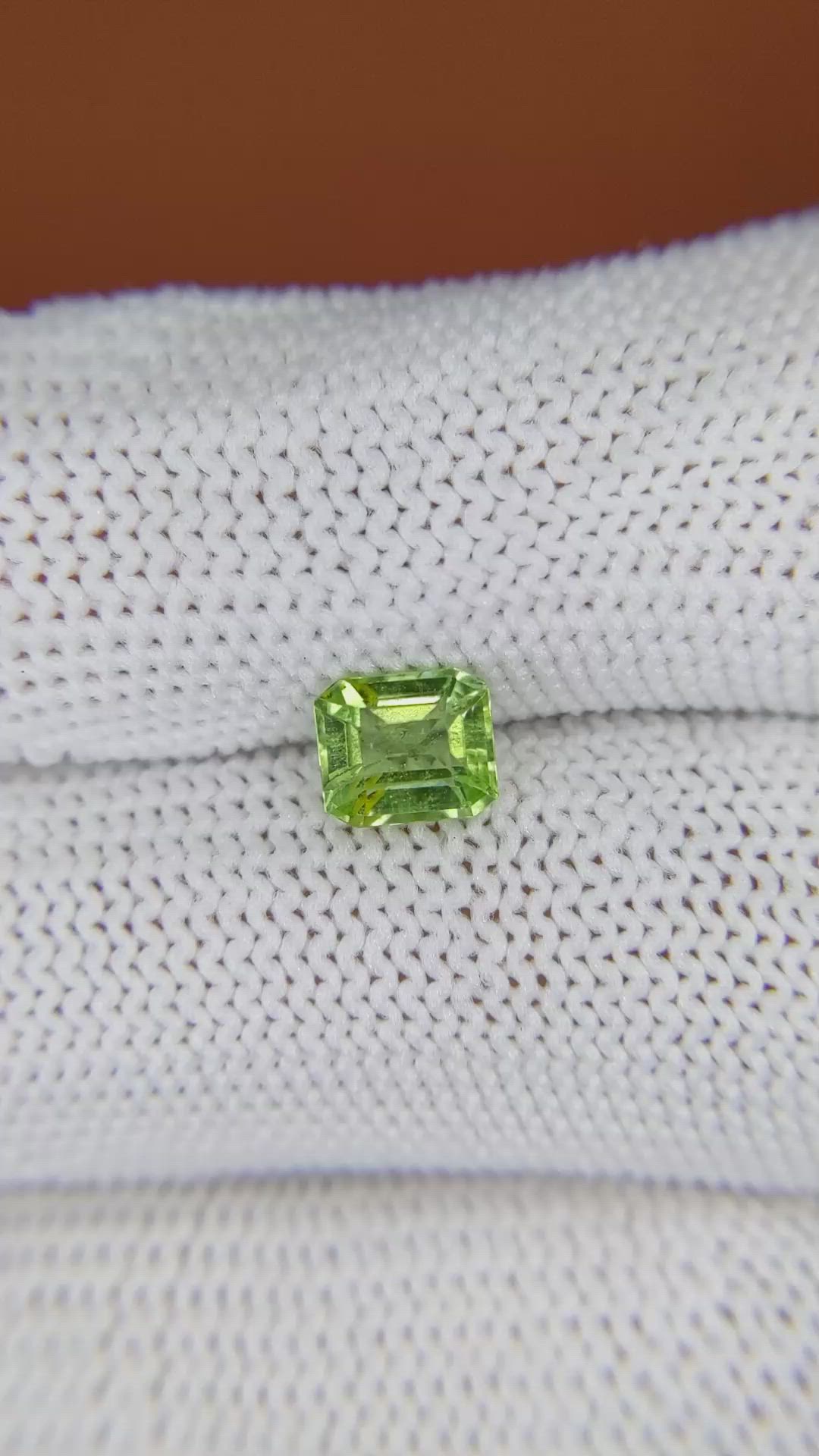 1.01 Ct. Yellowish Green Peridot from Pakistan Size Video