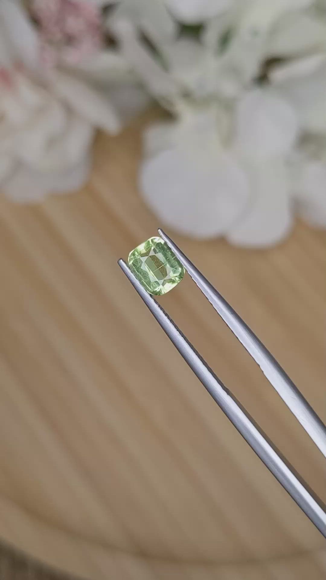0.89 Ct. Yellowish Green Peridot from Pakistan Size Video