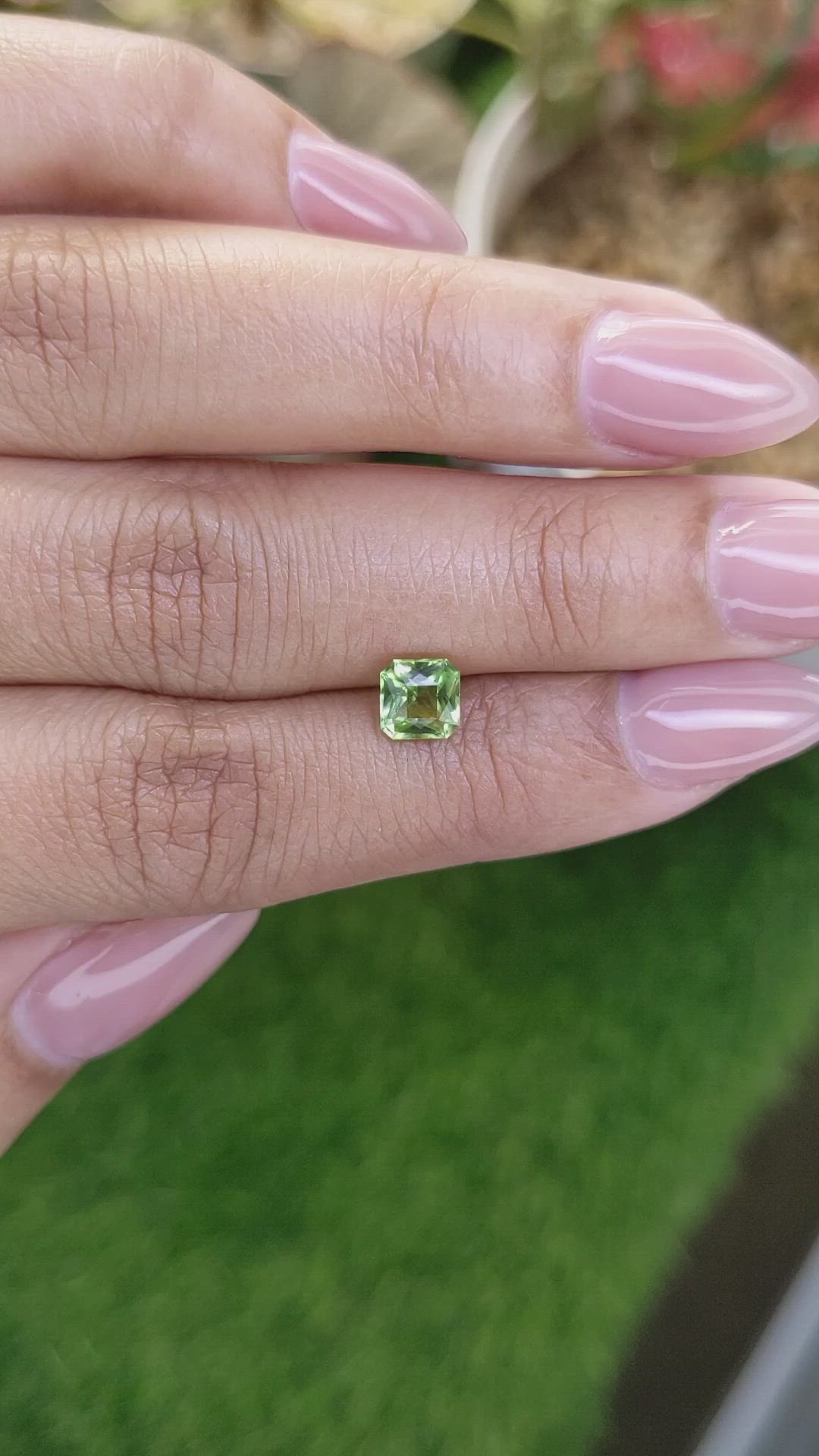 0.90 Ct. Green (Lime Green) Peridot from Pakistan Size Video