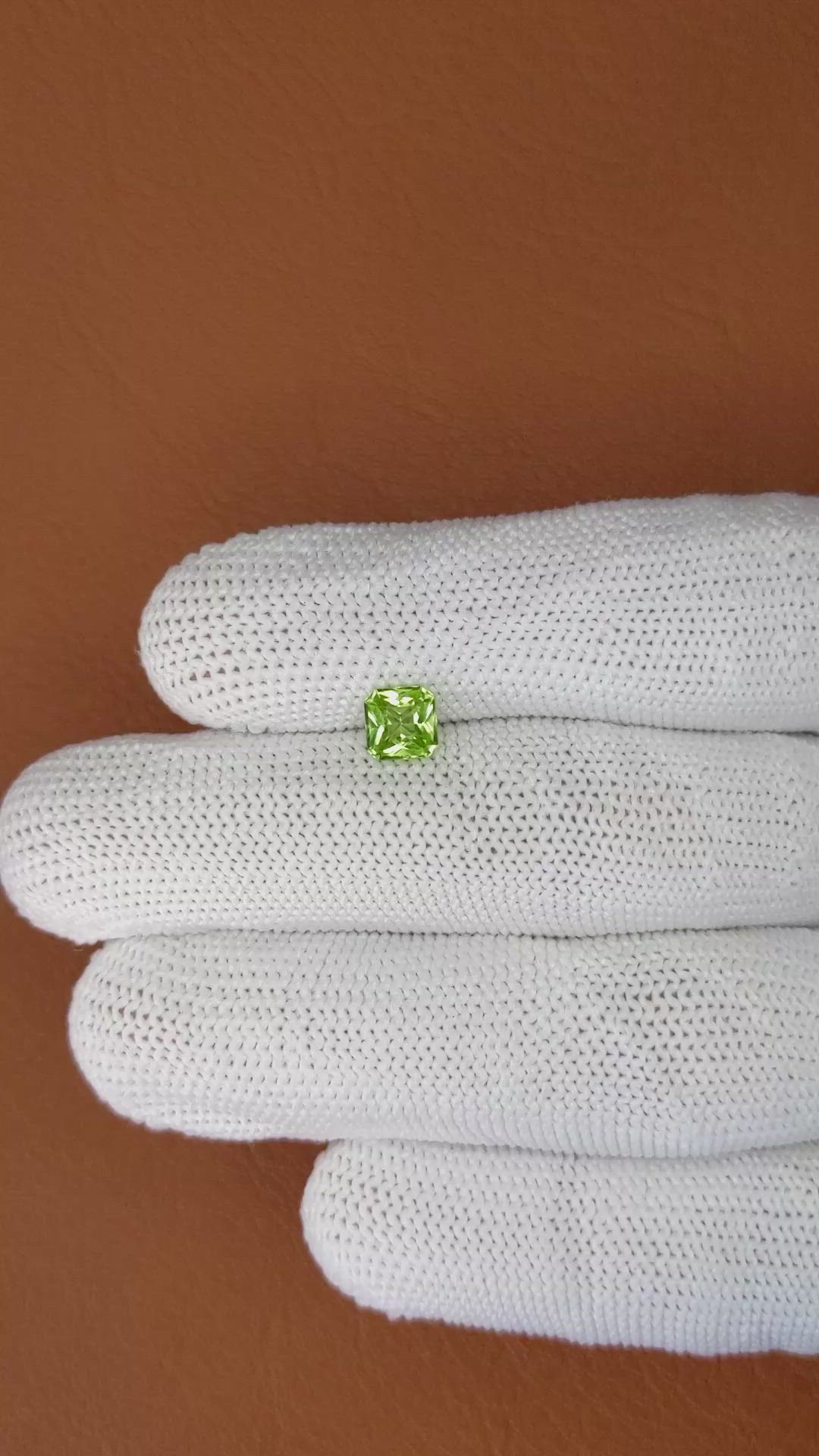 0.90 Ct. Green (Lime Green) Peridot from Pakistan Size Video
