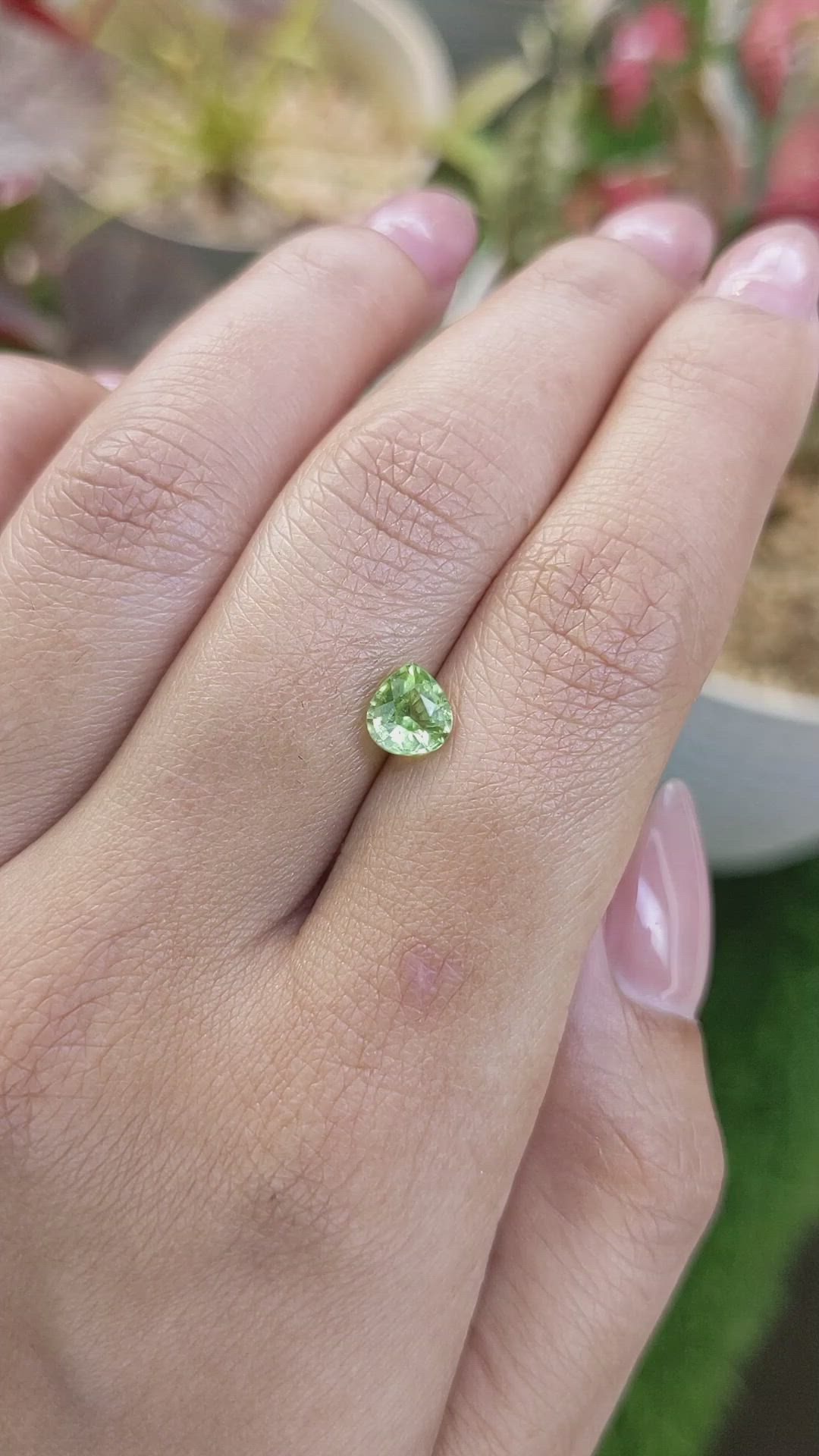 0.96 Ct. Green (Lime Green) Peridot from Pakistan Size Video
