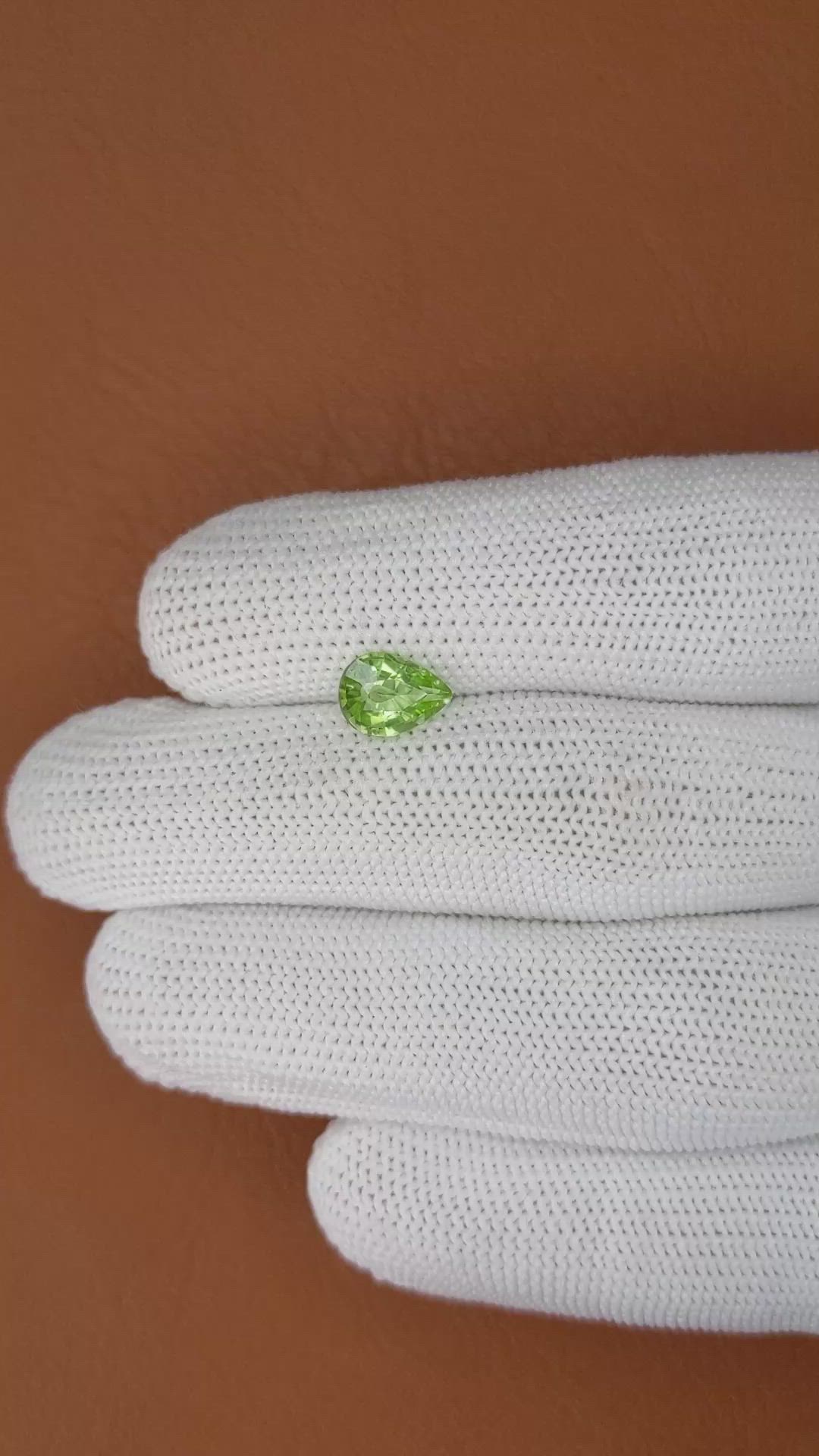 1.30 Ct. Yellowish Green Peridot from Pakistan Size Video