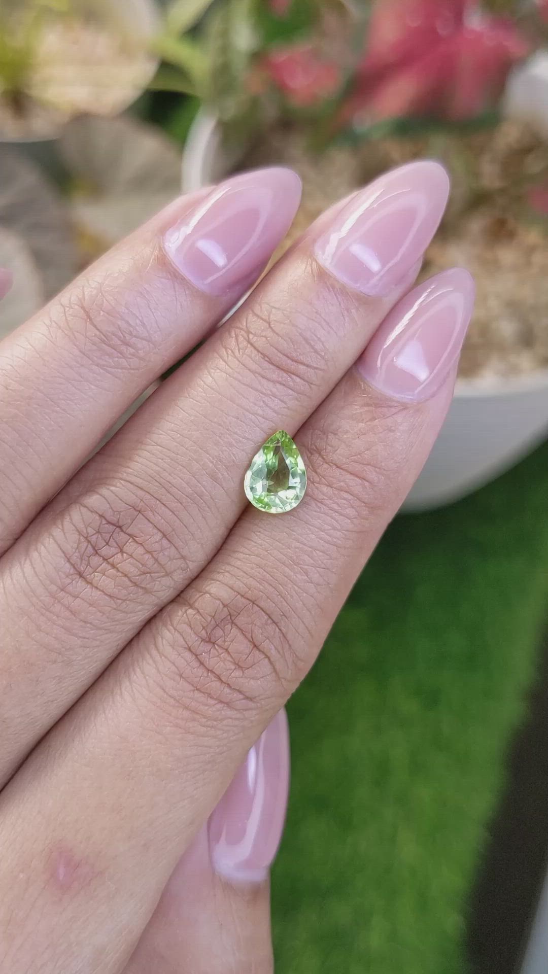 1.30 Ct. Yellowish Green Peridot from Pakistan Size Video