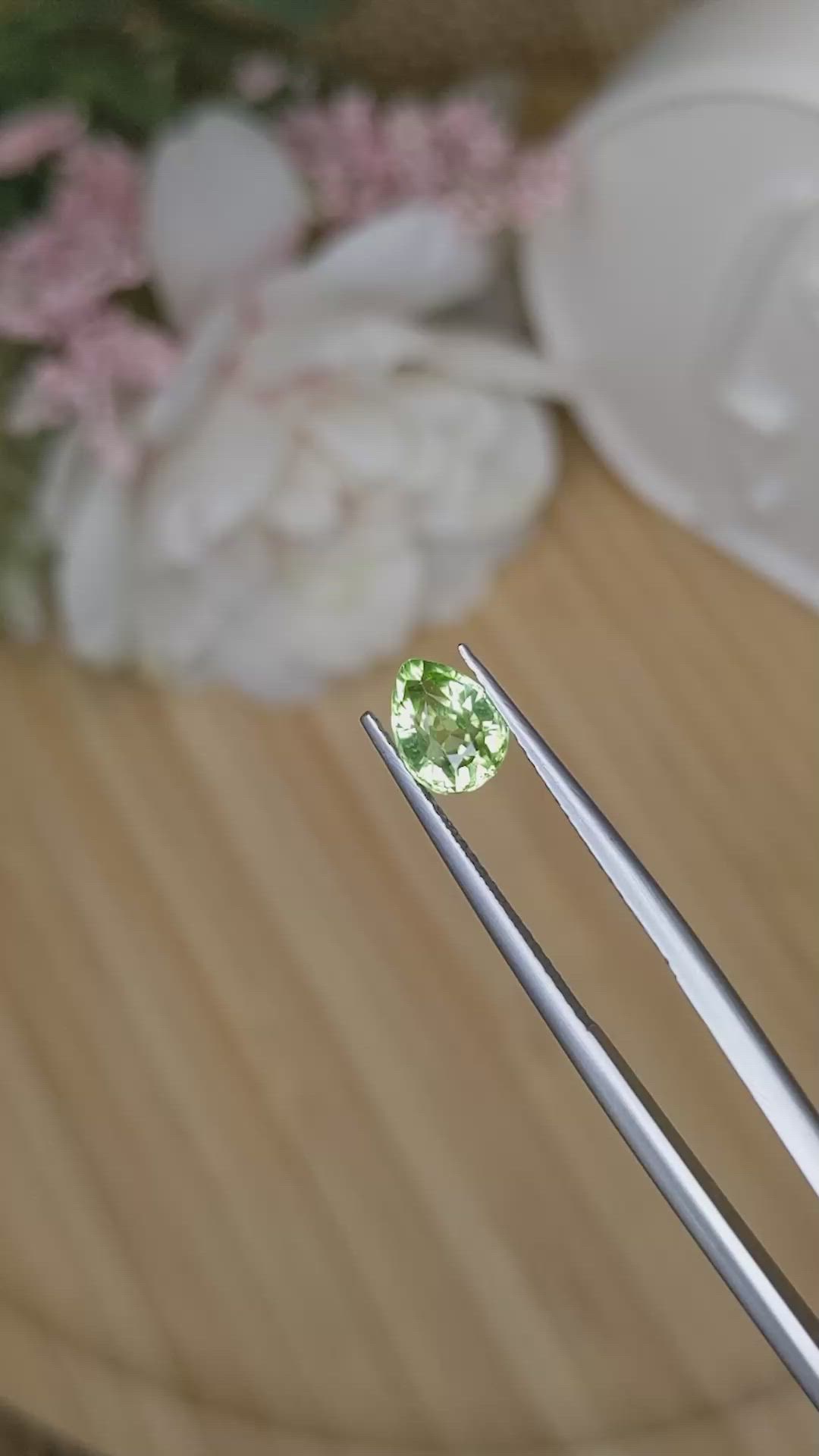 1.15 Ct. Yellowish Green Peridot from Pakistan Size Video