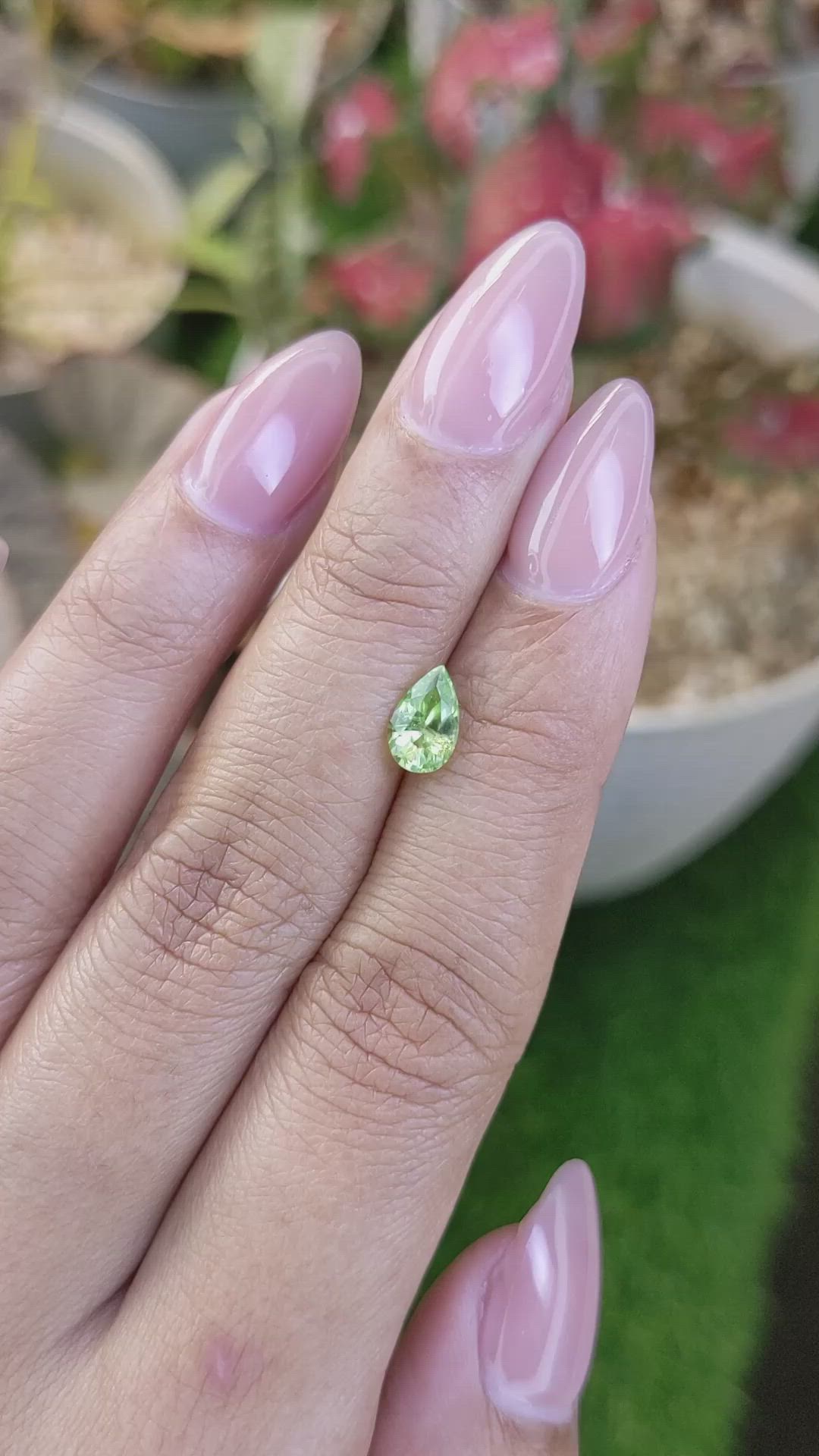 0.85 Ct. Yellowish Green Peridot from Pakistan Size Video