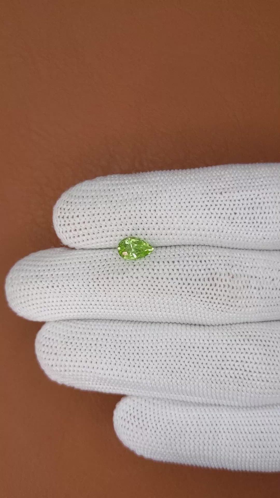 0.85 Ct. Yellowish Green Peridot from Pakistan Size Video