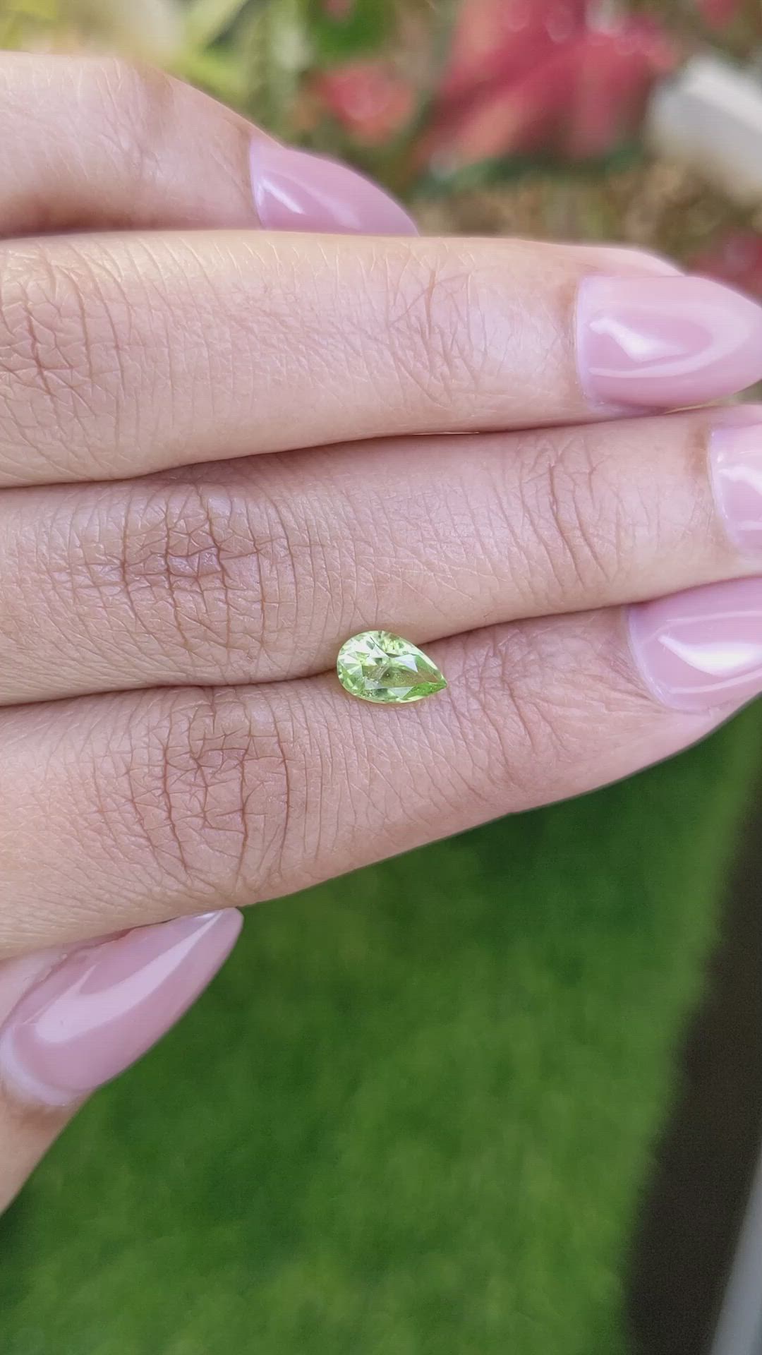 0.85 Ct. Yellowish Green Peridot from Pakistan Size Video