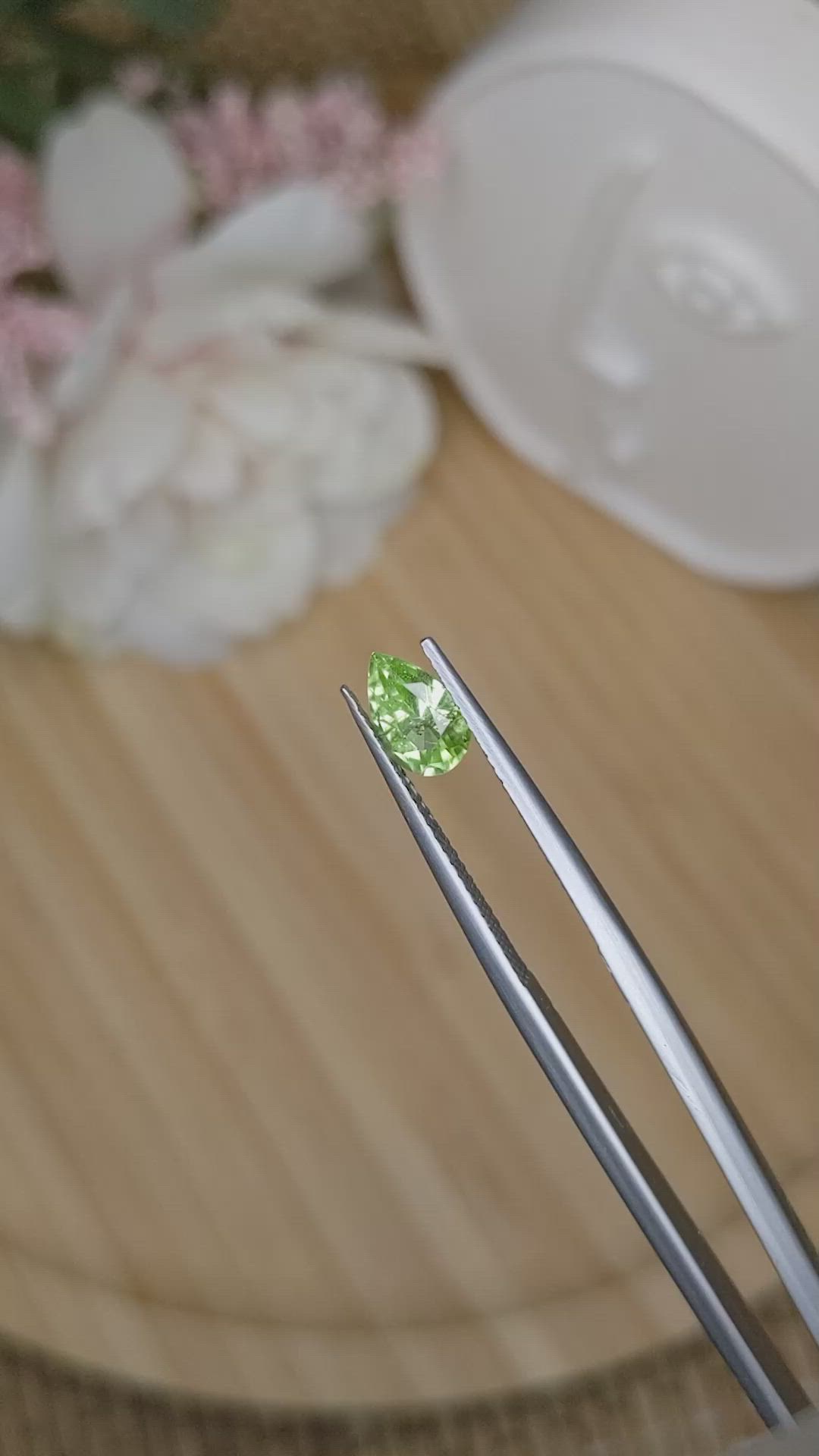 0.85 Ct. Yellowish Green Peridot from Pakistan Size Video