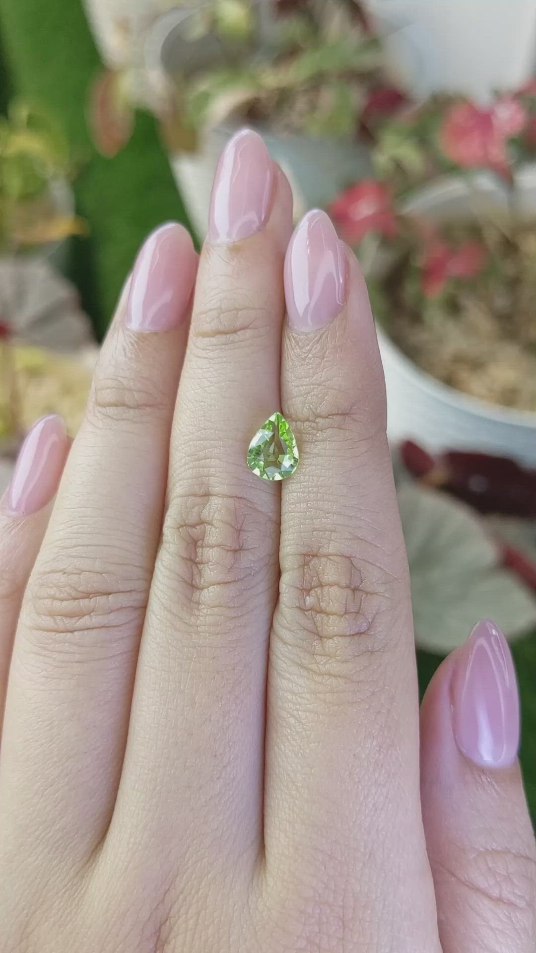 1.08 Ct. Green (Lime Green) Peridot from Pakistan Size Video