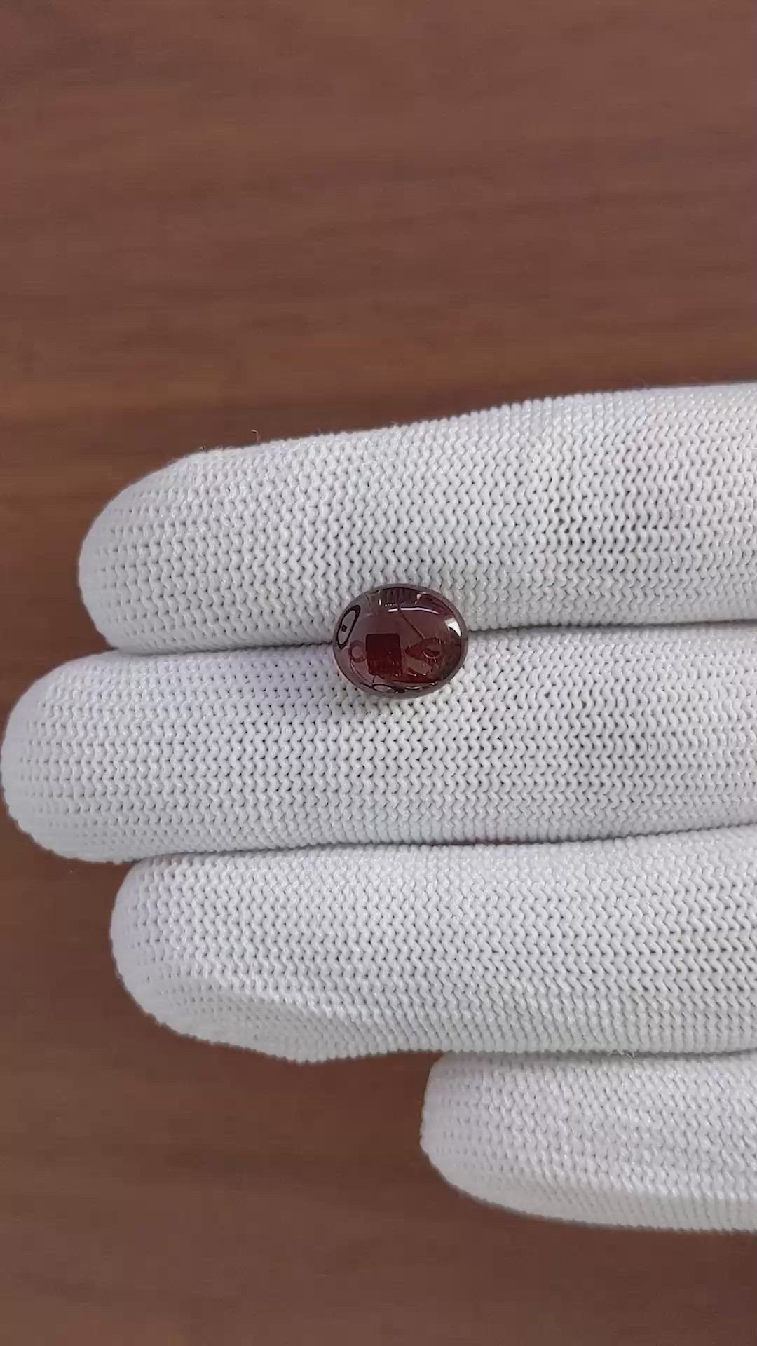 6.17 Ct. Reddish Brown Star Garnet from Ceylon (Sri Lanka) Size Video