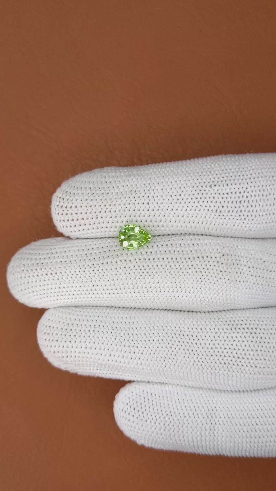 1.03 Ct. Green (Lime Green) Peridot from Pakistan Size Video