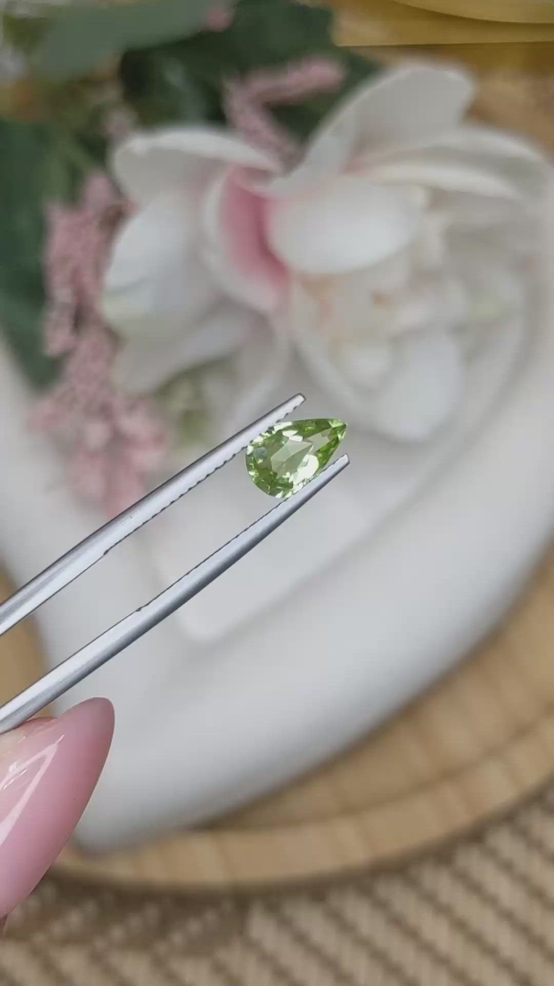 1.06 Ct. Green (Lime Green) Peridot from Pakistan Size Video