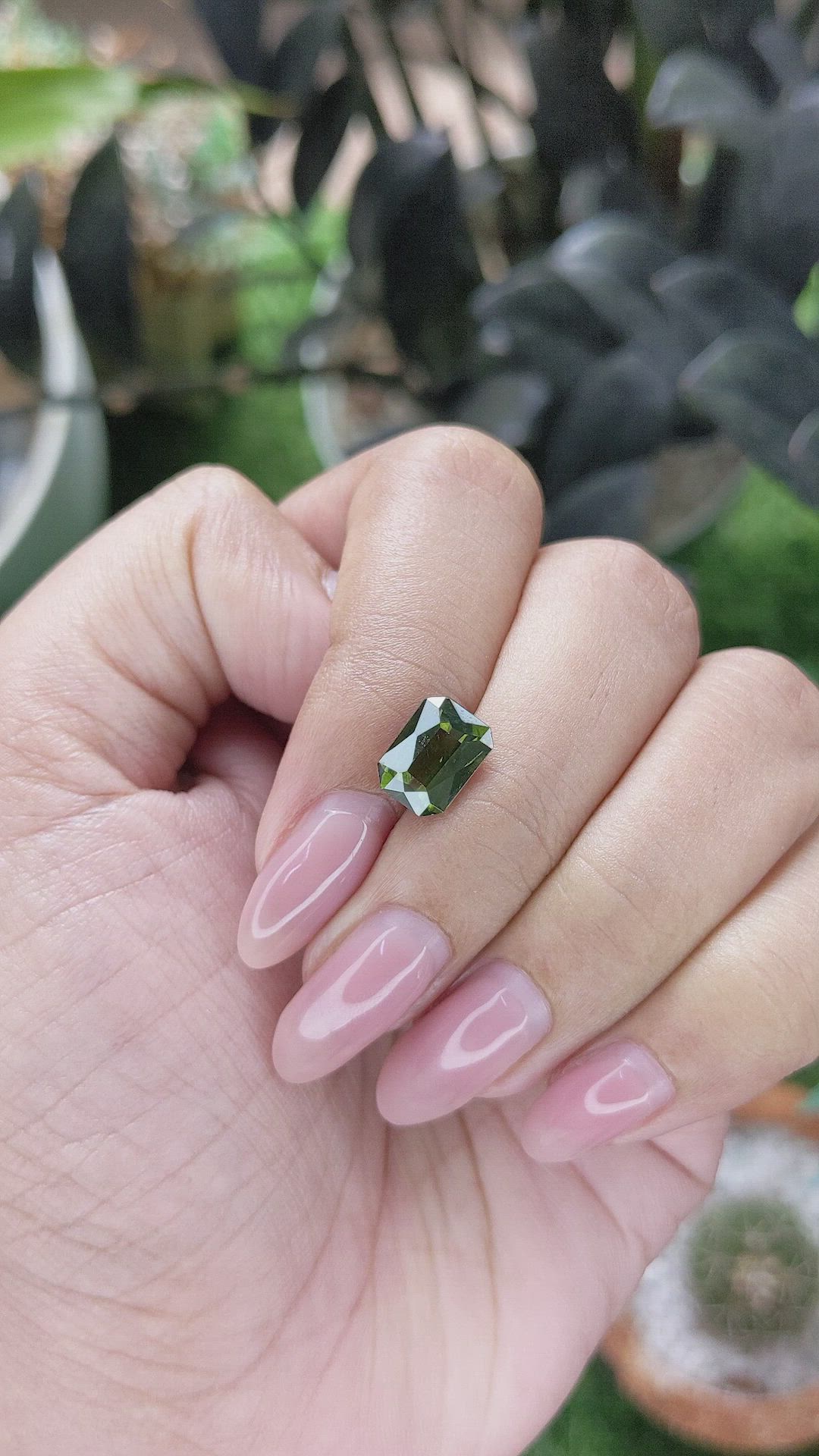 2.92 Ct. Green Zircon from Ceylon (Sri Lanka) Size Video