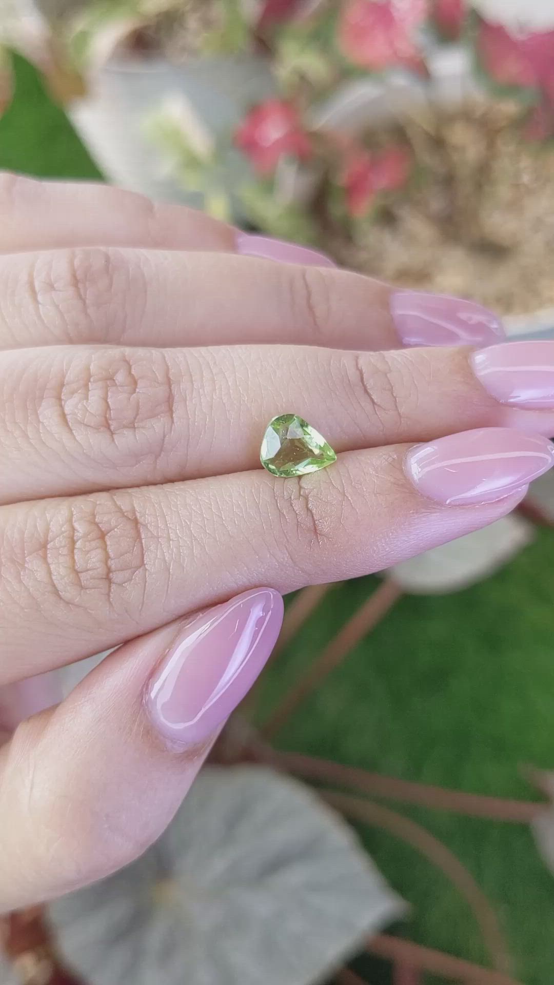 1.05 Ct. Green (Lime Green) Peridot from Pakistan Size Video