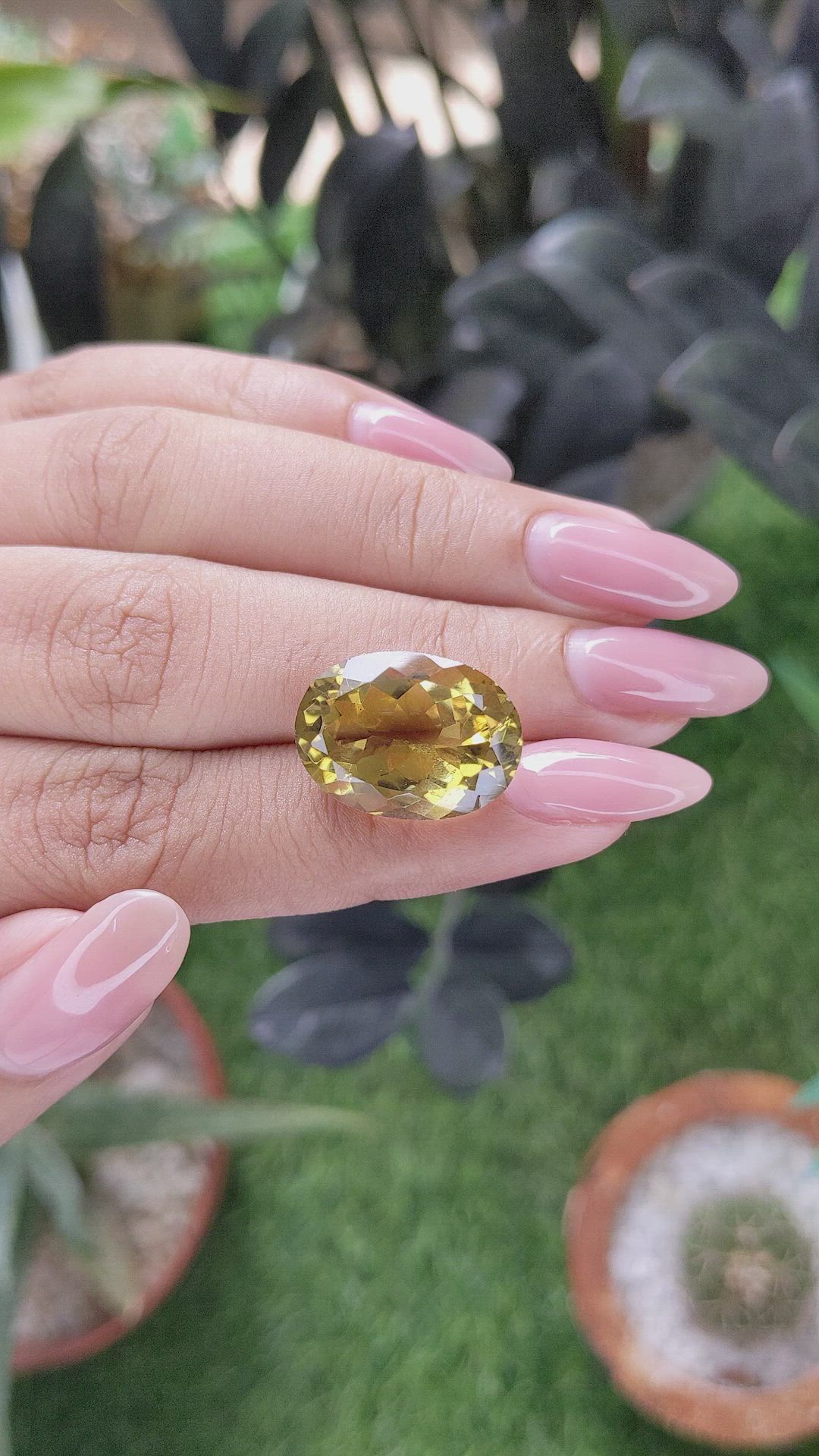 12.83 Ct. Greenish Yellow Citrine from Ceylon (Sri Lanka) Size Video