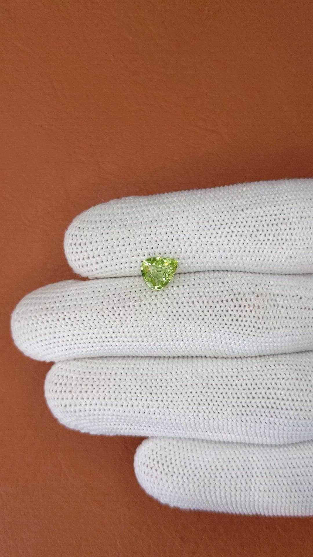 1.06 Ct. Yellowish Green Peridot from Pakistan Size Video