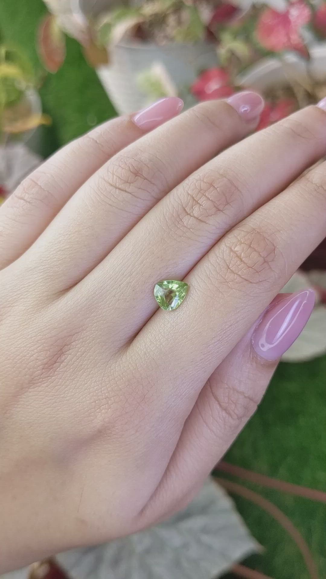 1.06 Ct. Yellowish Green Peridot from Pakistan Size Video