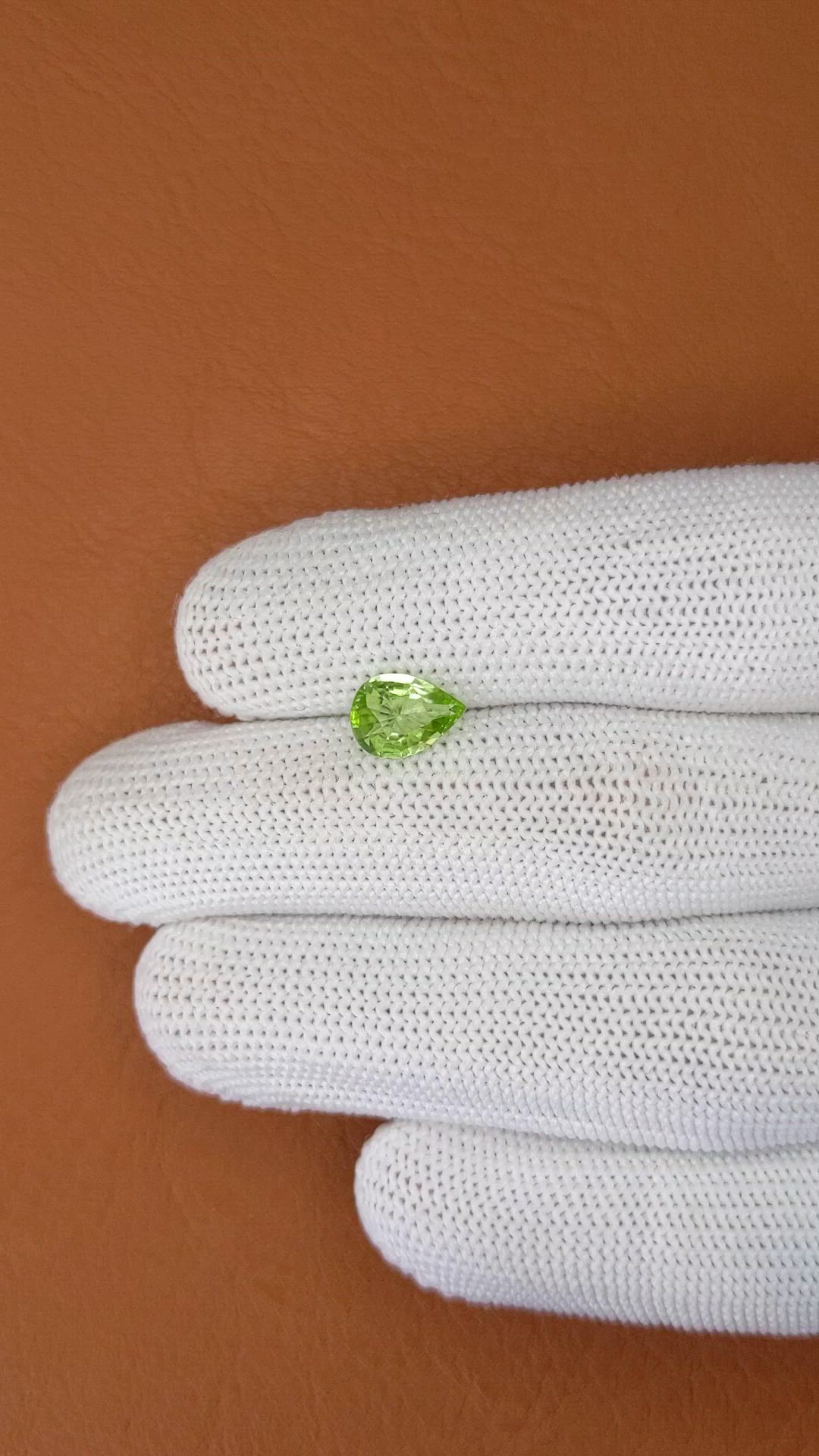 1.35 Ct. Yellowish Green Peridot from Pakistan Size Video