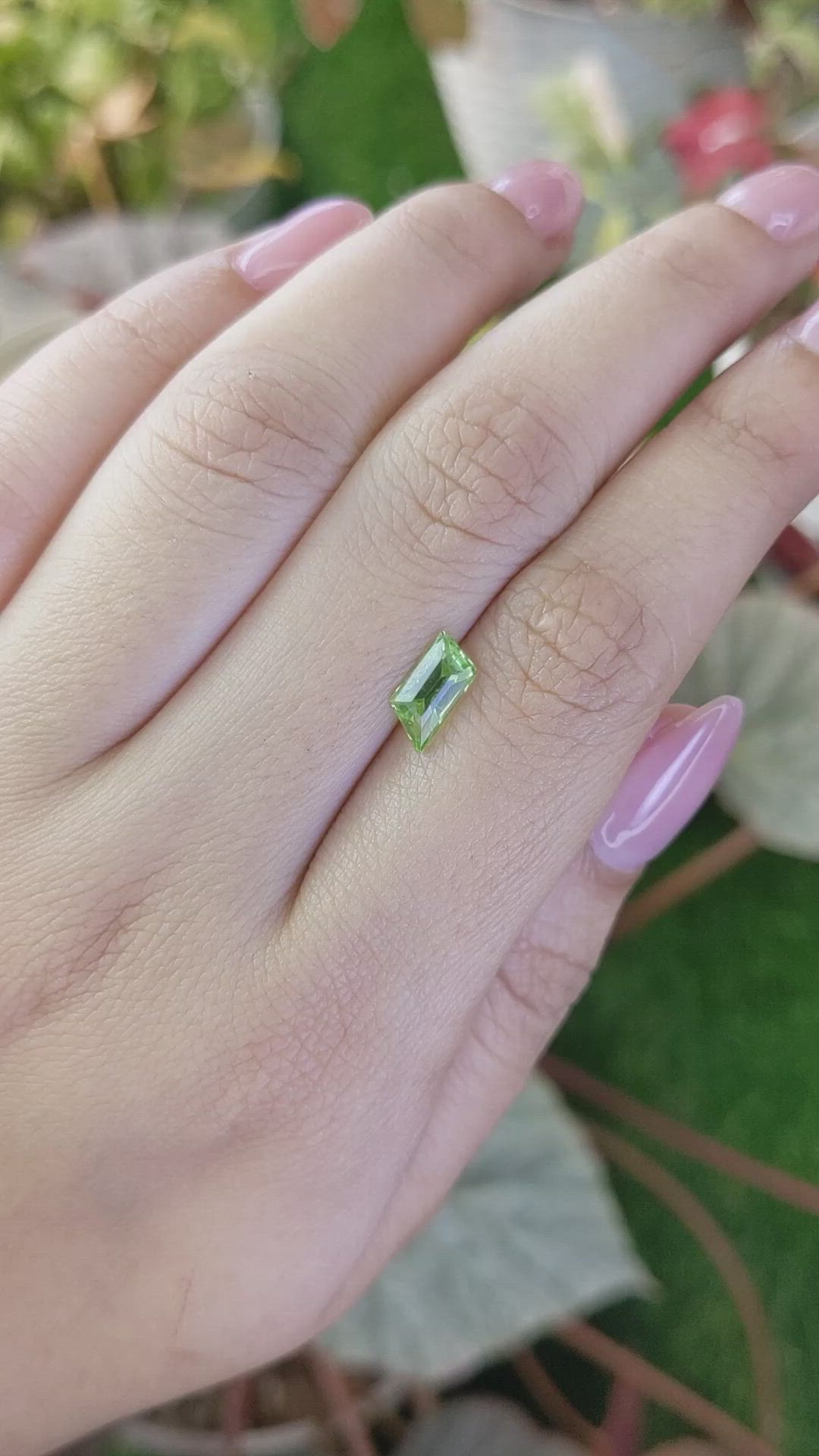 1.03 Ct. Yellowish Green Peridot from Pakistan Size Video
