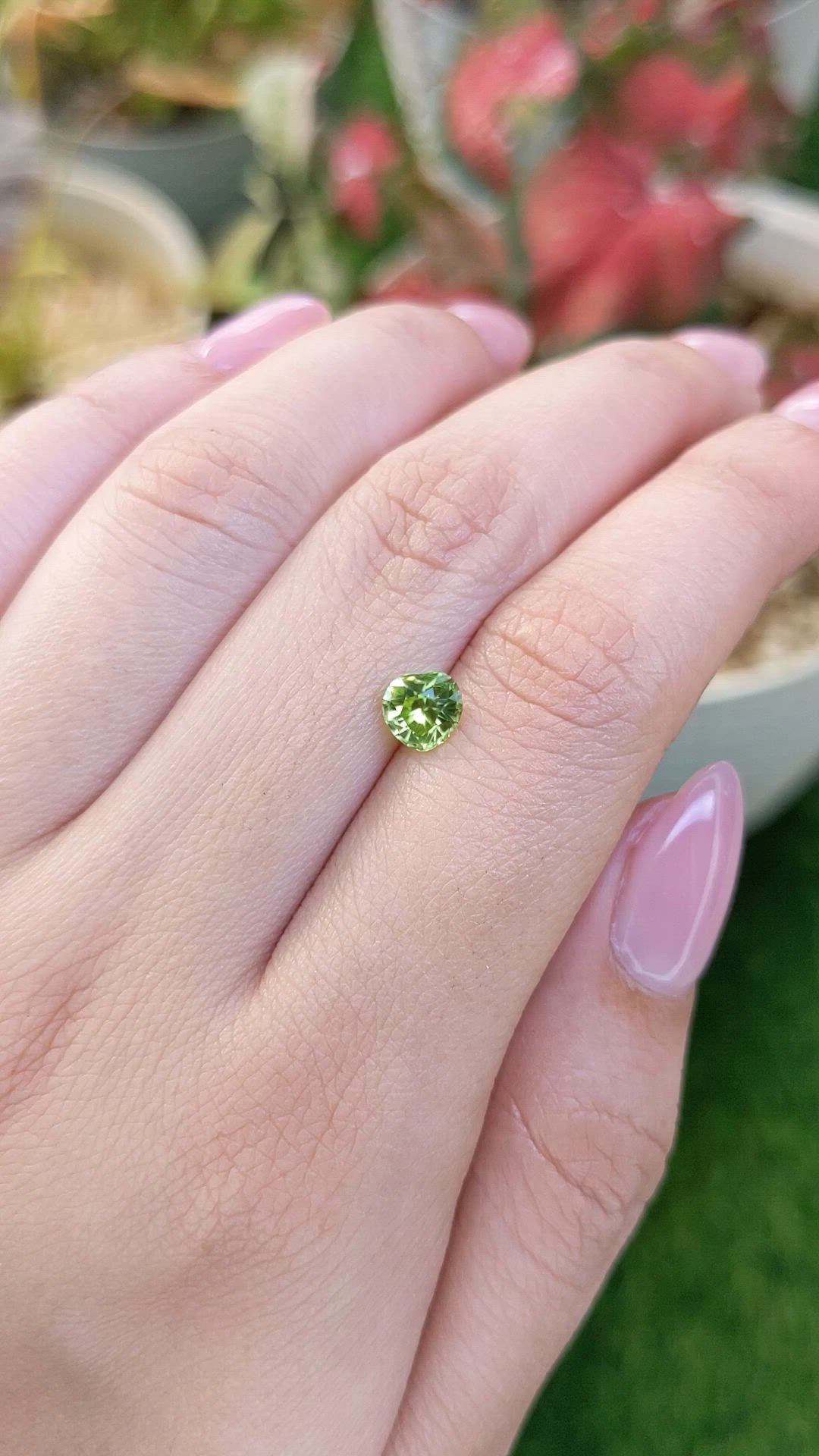 0.85 Ct. Green (Lime Green) Peridot from Pakistan Size Video