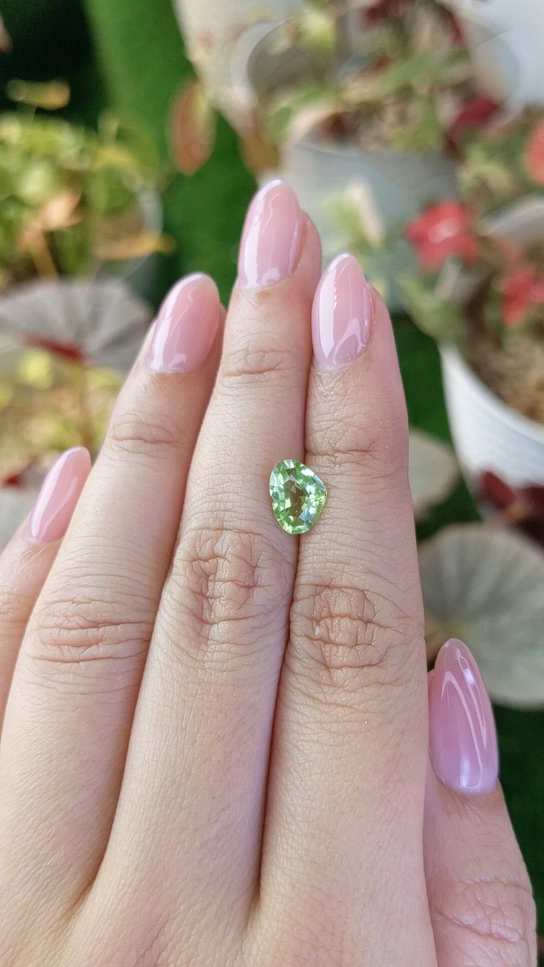 1.42 Ct. Green (Lime Green) Peridot from Pakistan Size Video