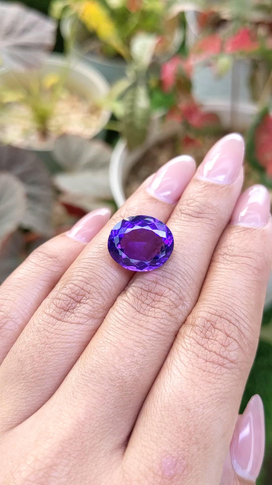 11.04 Ct. Purple Amethyst from Ceylon (Sri Lanka) Size Video