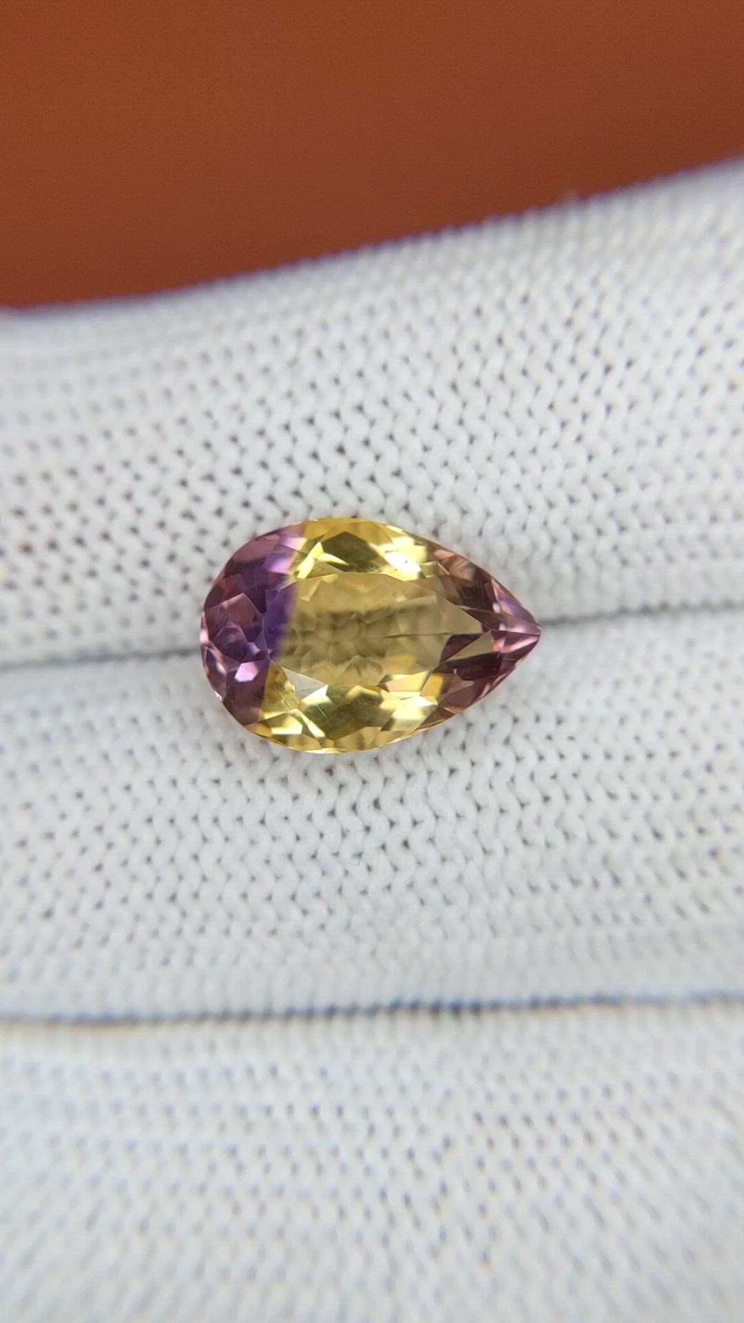 4.83 Ct. Bi Color Ametrine from Brazil Size Video