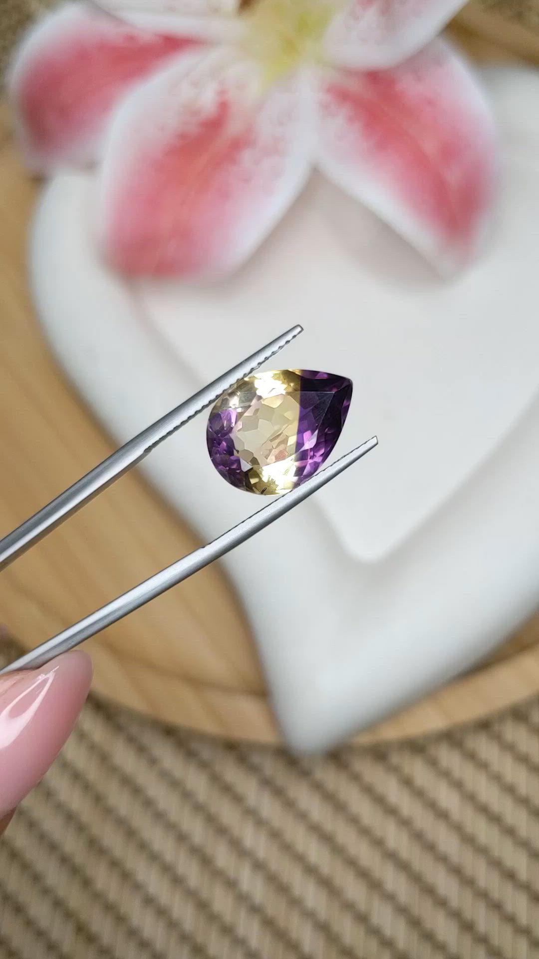 7.30 Ct. Bi Color Ametrine from Brazil Size Video