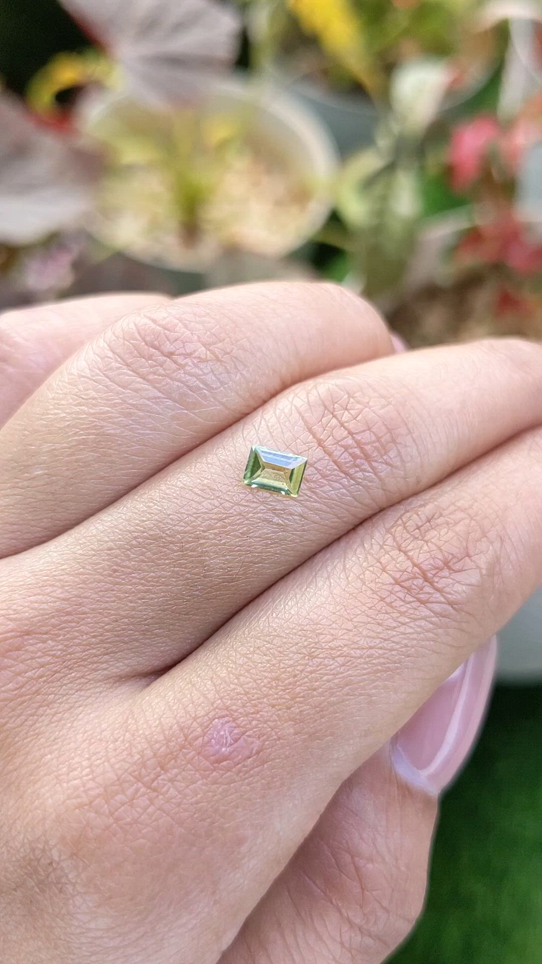 0.40 Ct. Yellowish Green Peridot from Pakistan Size Video