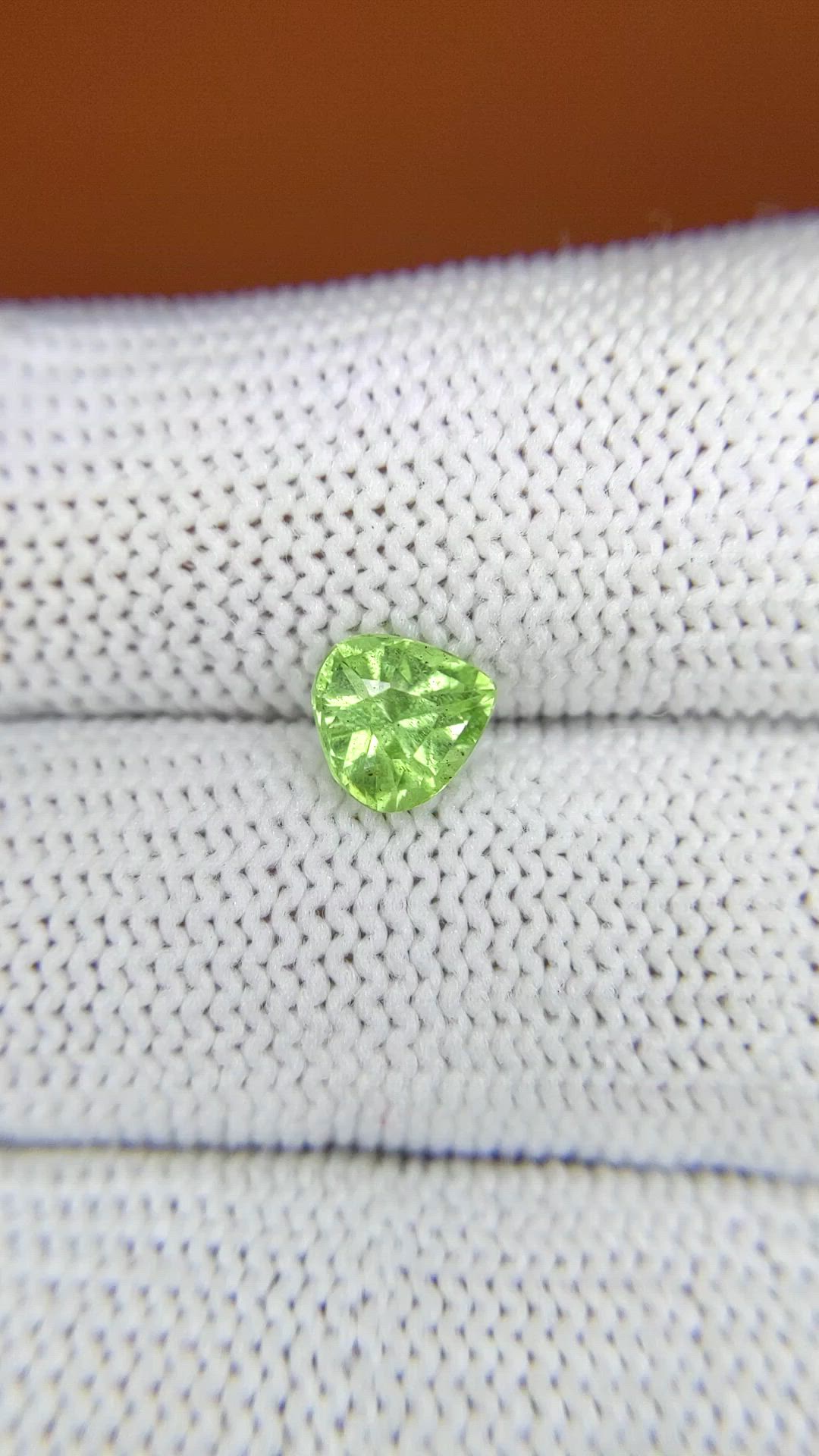 1.13 Ct. Yellowish Green Peridot from Pakistan Size Video