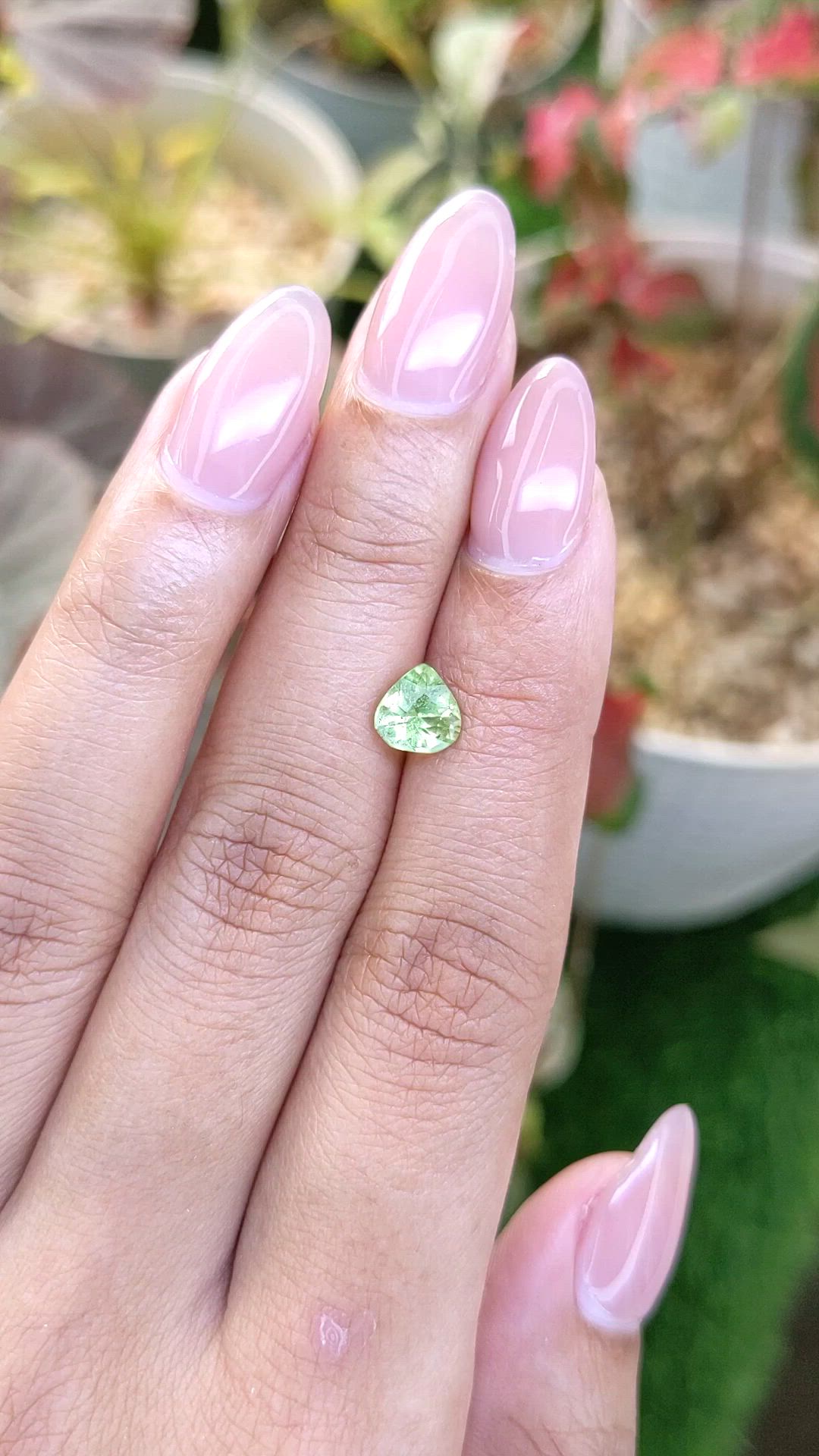 1.13 Ct. Yellowish Green Peridot from Pakistan Size Video