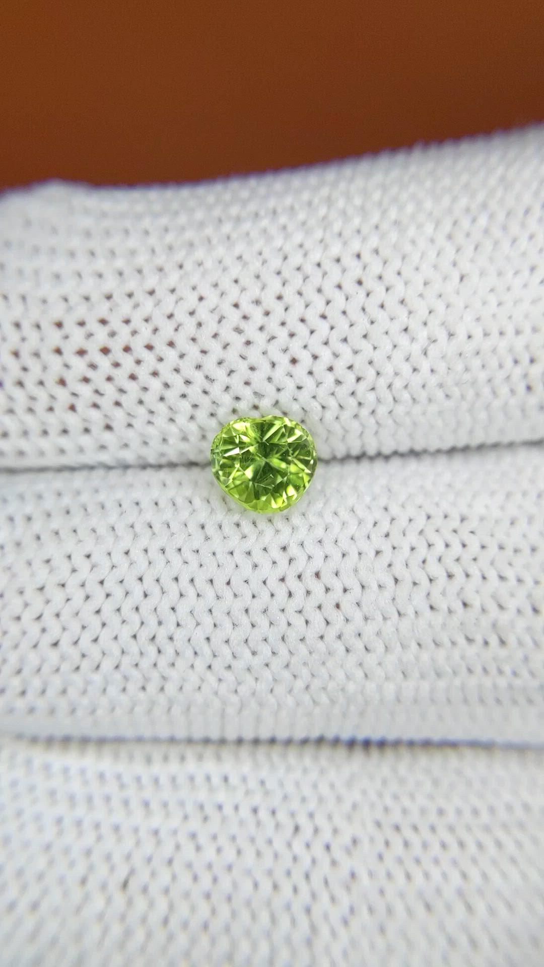 0.85 Ct. Yellowish Green Peridot from Pakistan Size Video