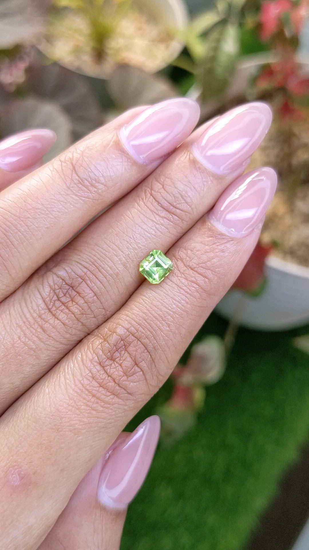 0.80 Ct. Yellowish Green Peridot from Pakistan Size Video