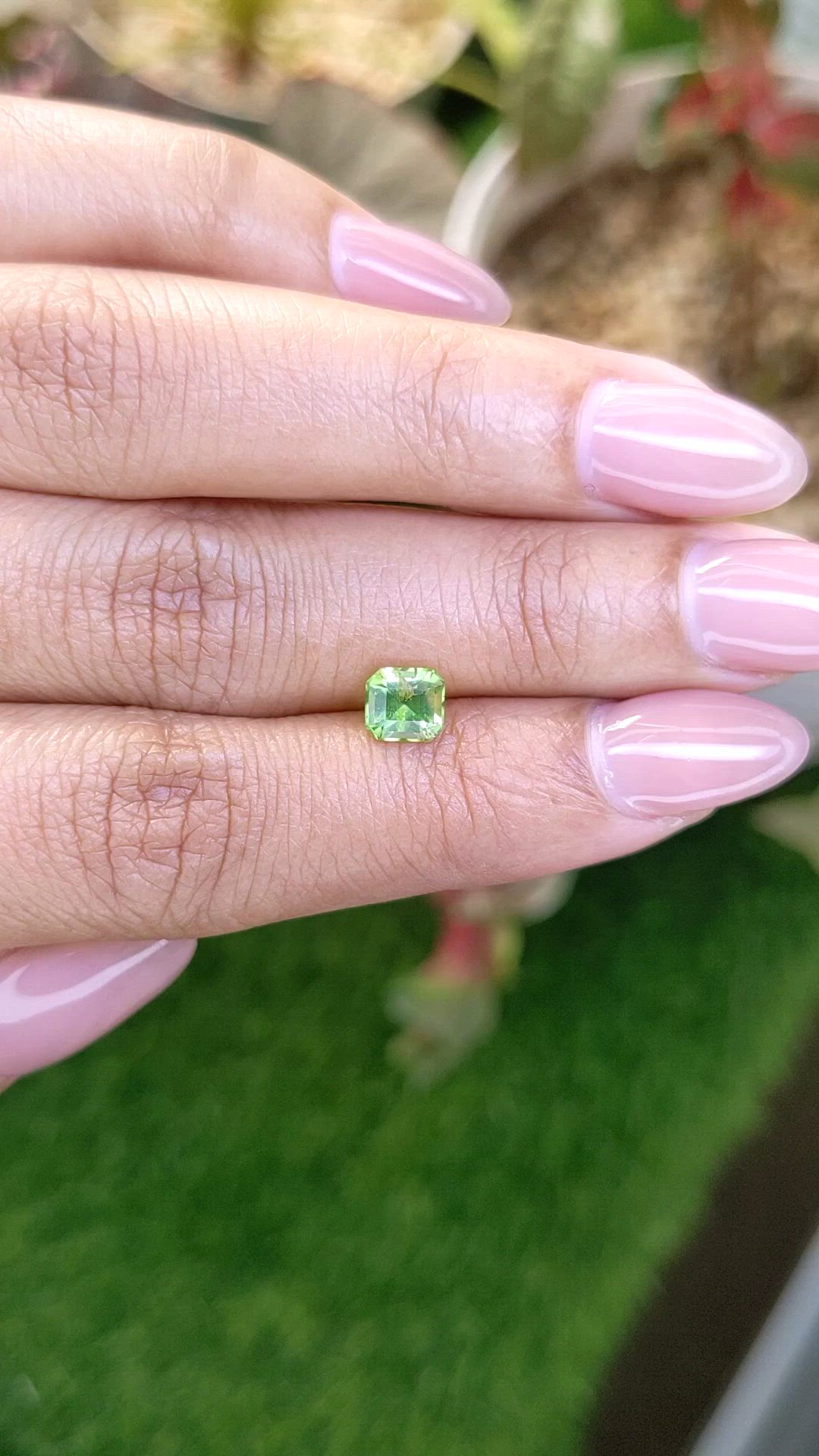 0.80 Ct. Yellowish Green Peridot from Pakistan Size Video