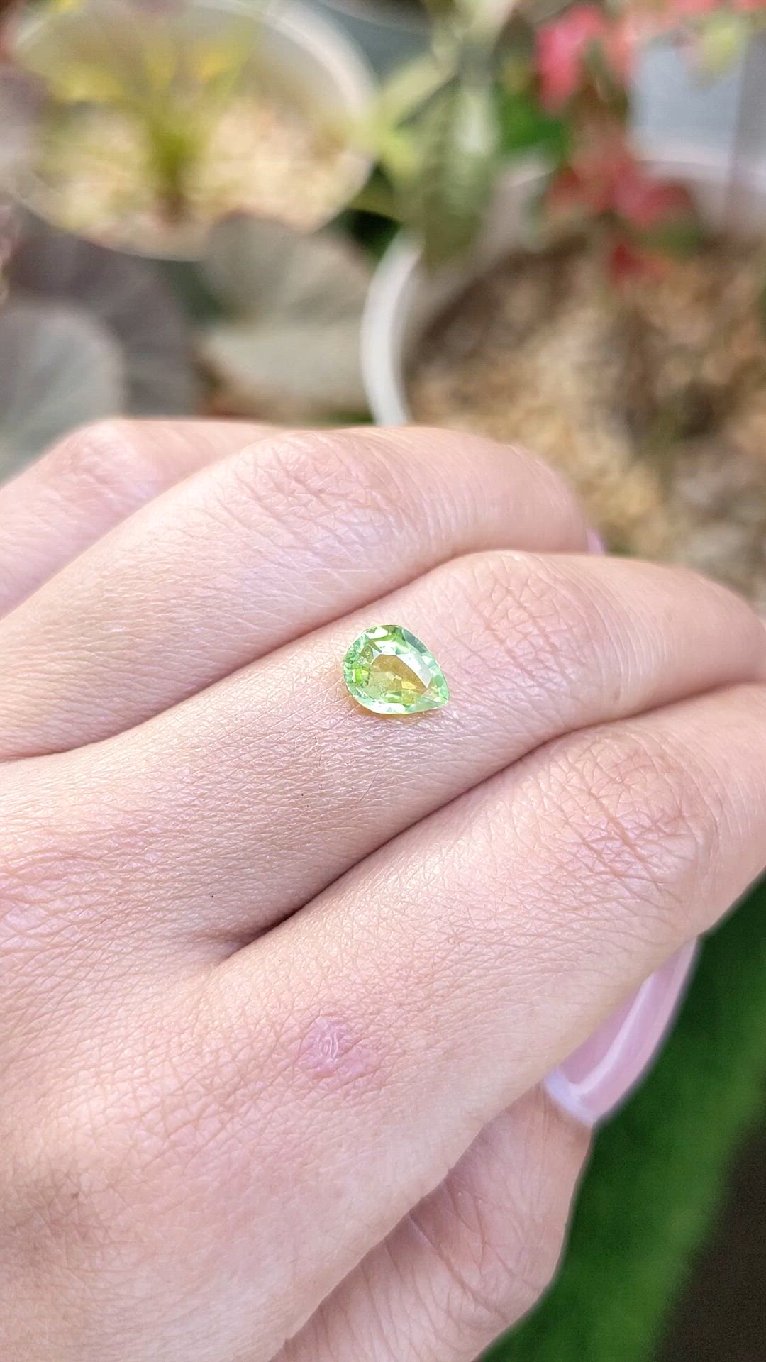 1.04 Ct. Yellowish Green Peridot from Pakistan Size Video