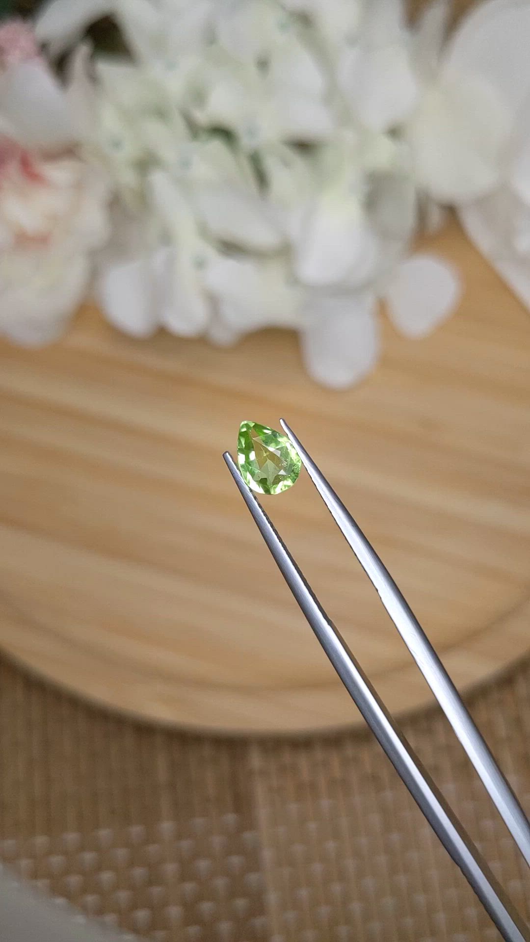 1.04 Ct. Yellowish Green Peridot from Pakistan Size Video