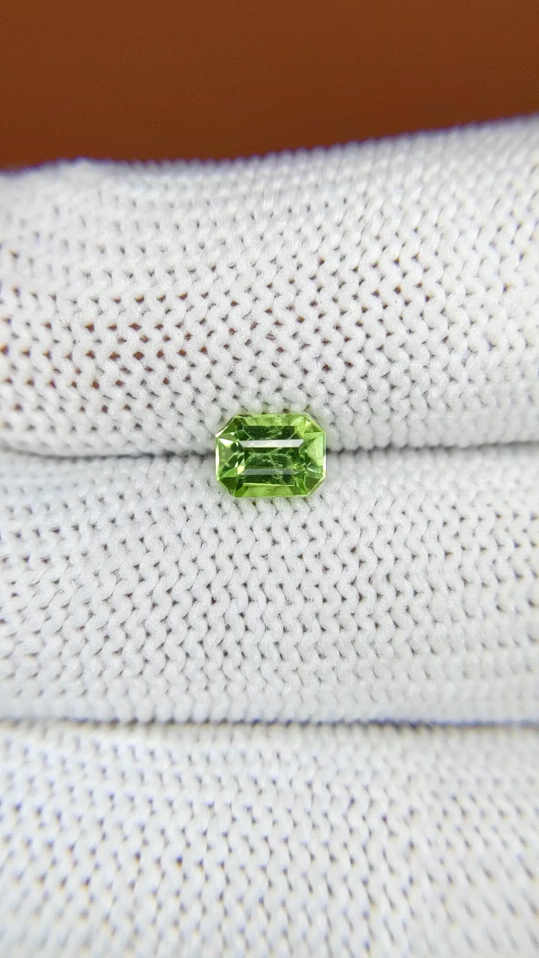 0.68 Ct. Green (Lime Green) Peridot from Pakistan Size Video