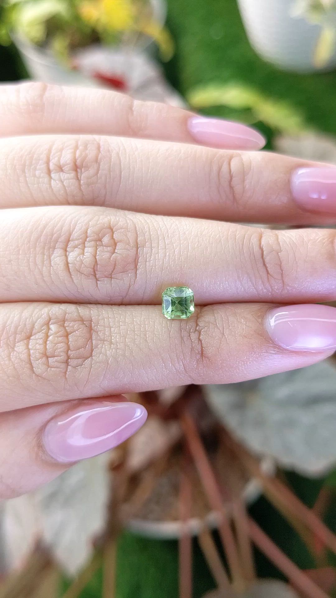 0.72 Ct. Green (Lime Green) Peridot from Pakistan Size Video