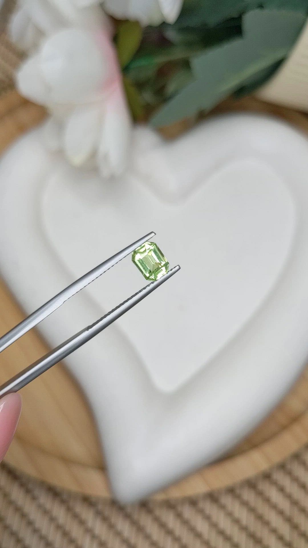1.07 Ct. Green (Lime Green) Peridot from Pakistan Size Video