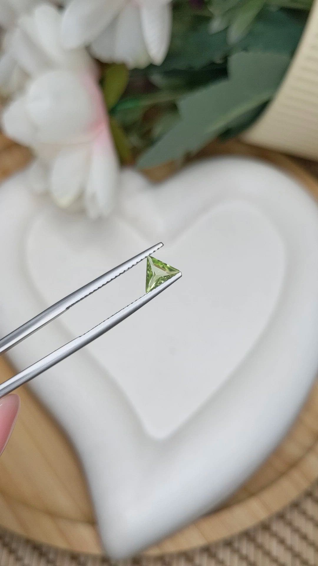 0.39 Ct. Green (Lime Green) Peridot from Pakistan Size Video